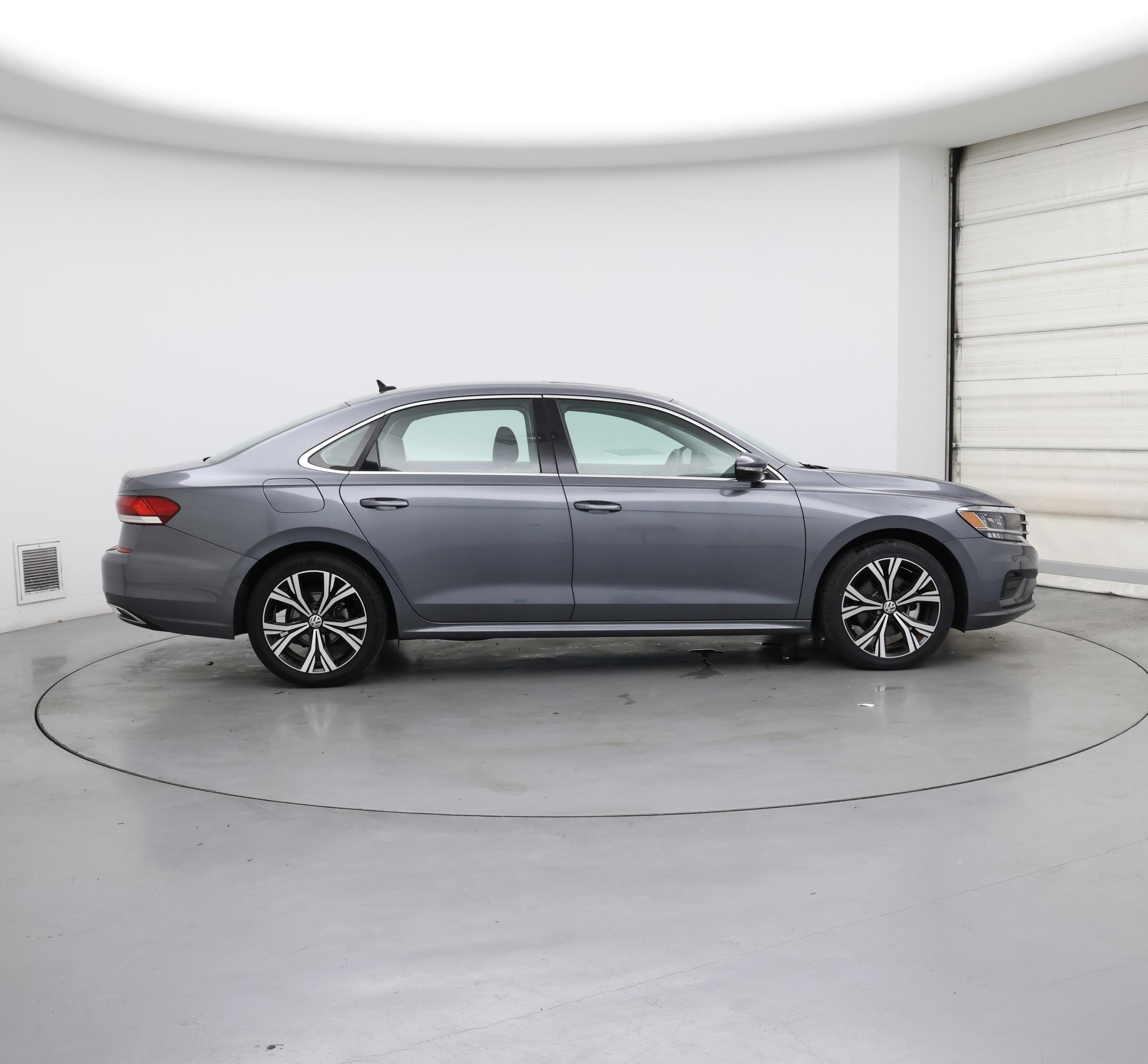 Thumbnail: 2021 Volkswagen Passat - 7