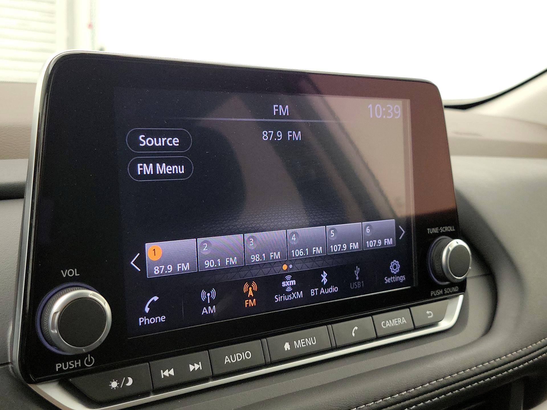 Thumbnail: 2023 Nissan Rogue - 15