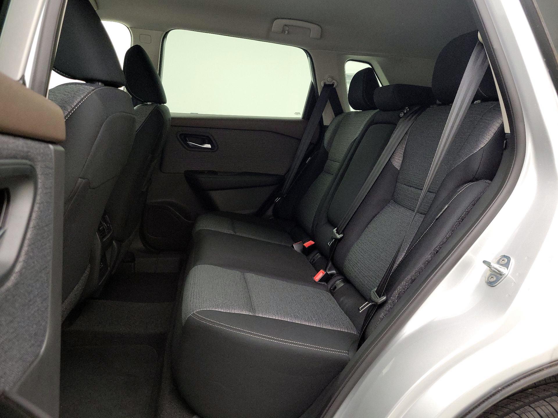 Thumbnail: 2023 Nissan Rogue - 19