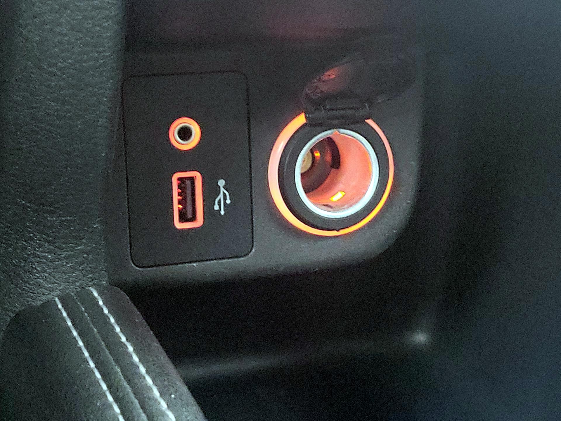 Thumbnail: 2020 Nissan Kicks - 17
