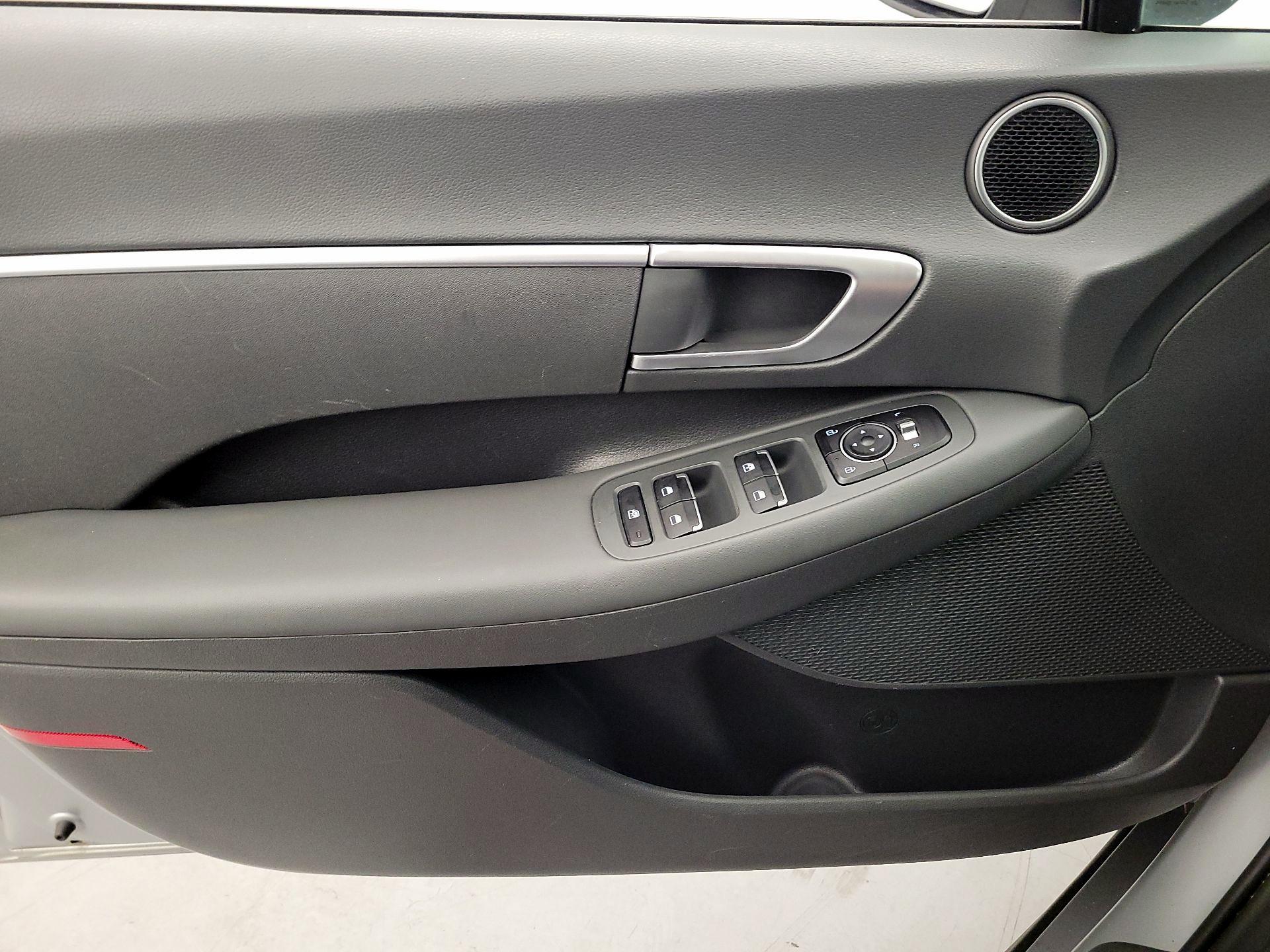 Thumbnail: 2021 Hyundai Sonata - 12