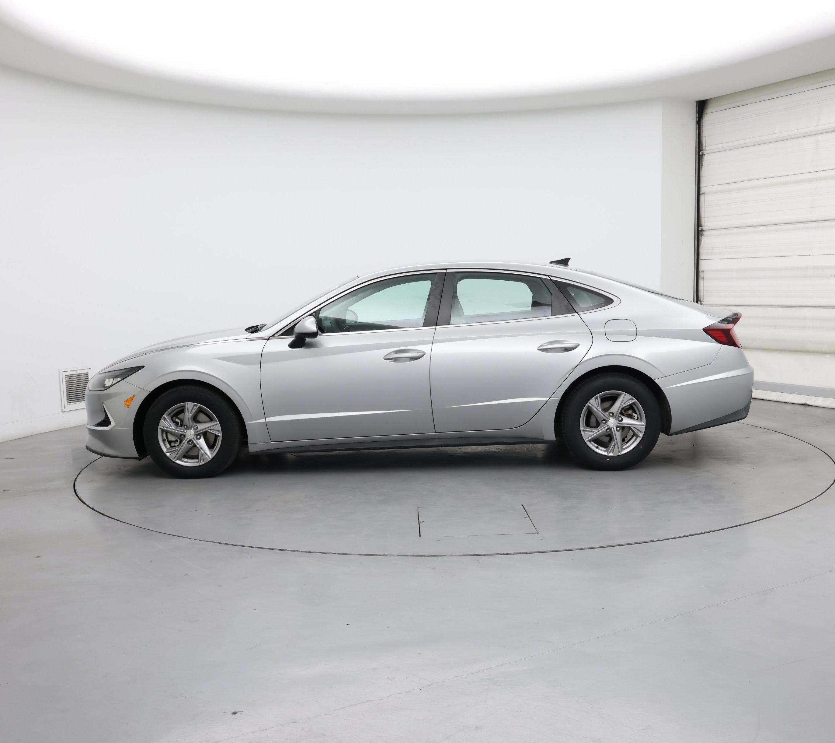 Thumbnail: 2021 Hyundai Sonata - 3