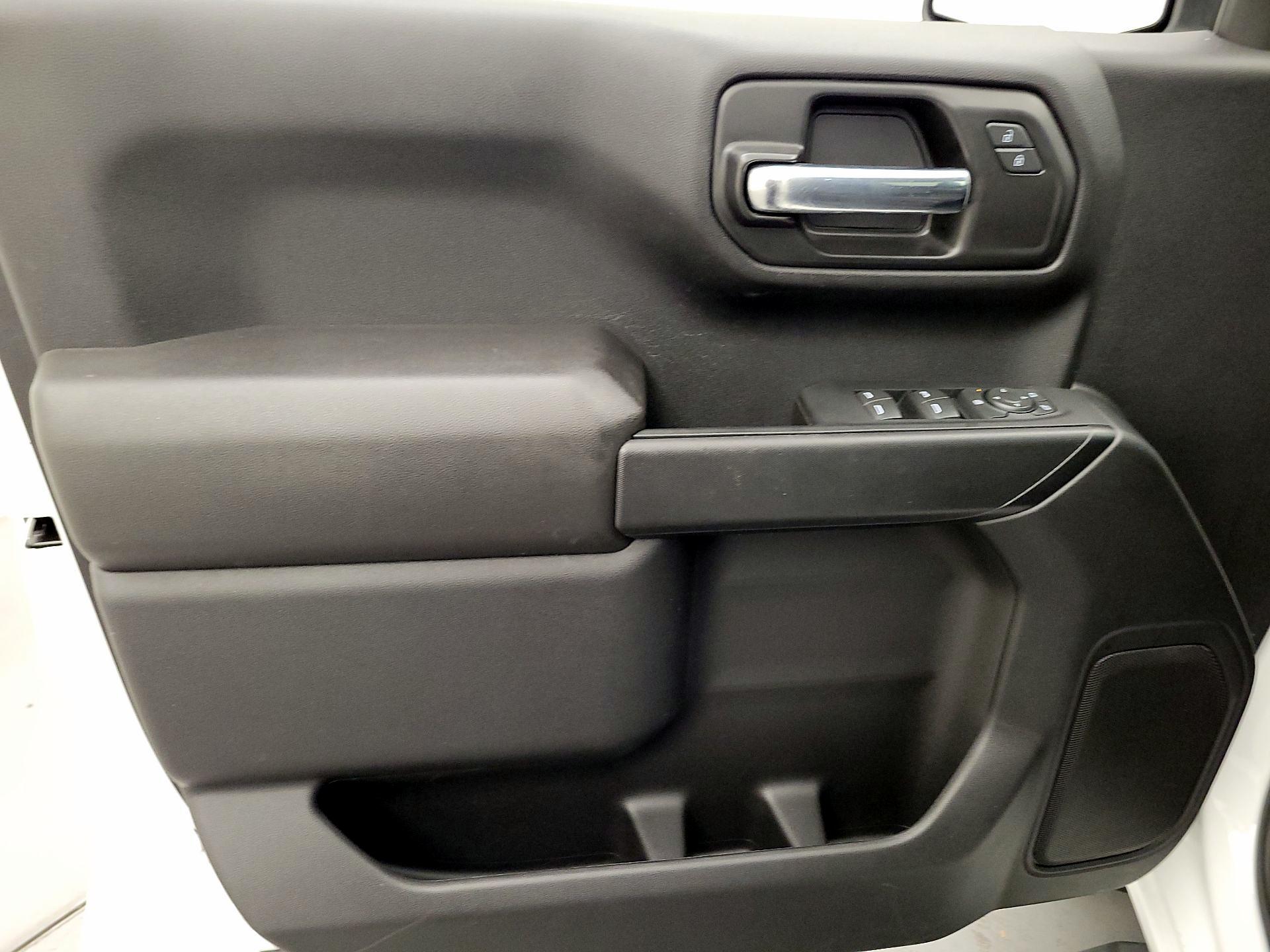 Thumbnail: 2022 Chevrolet Silverado 1500 - 12