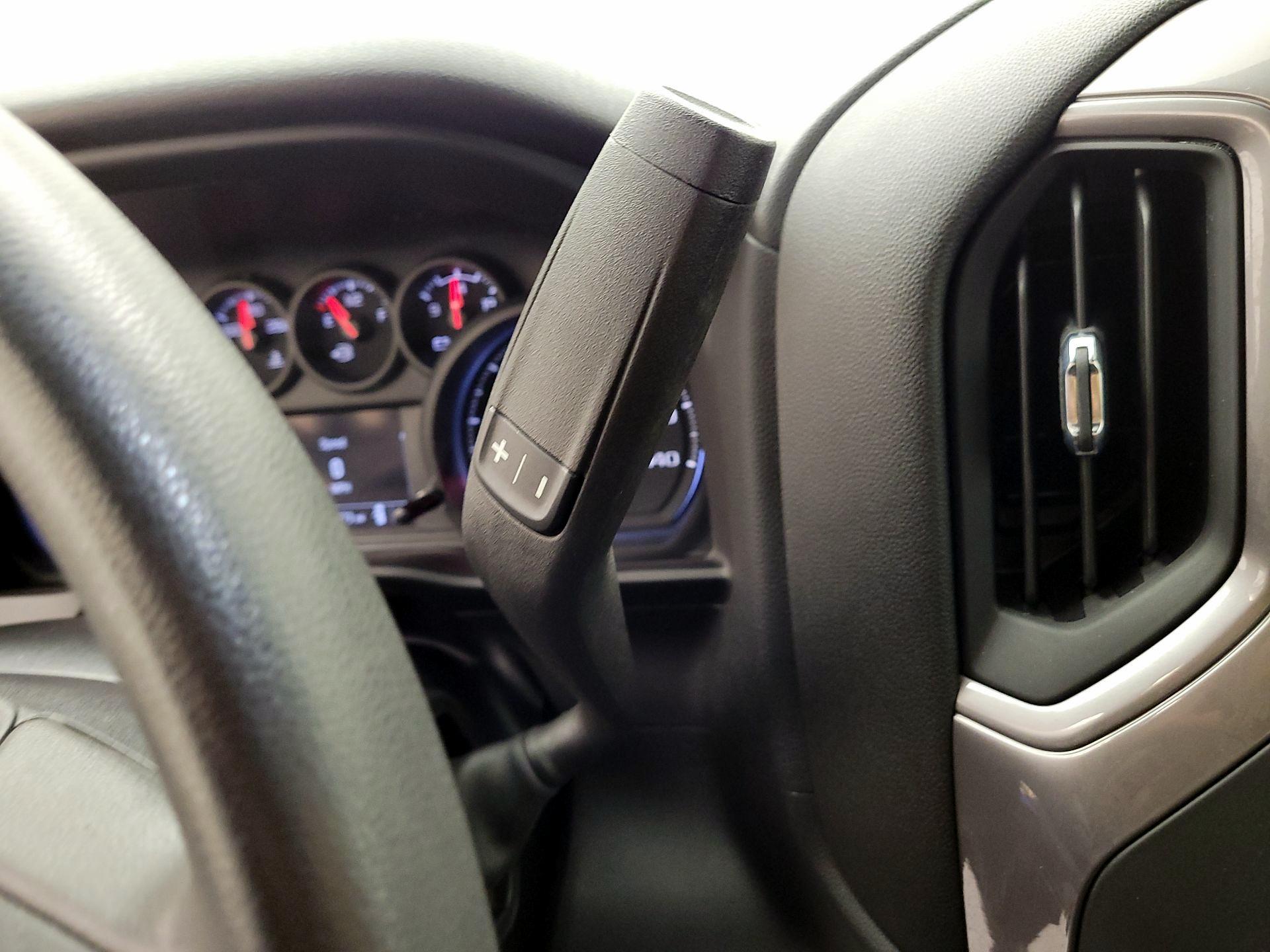 Thumbnail: 2022 Chevrolet Silverado 1500 - 15