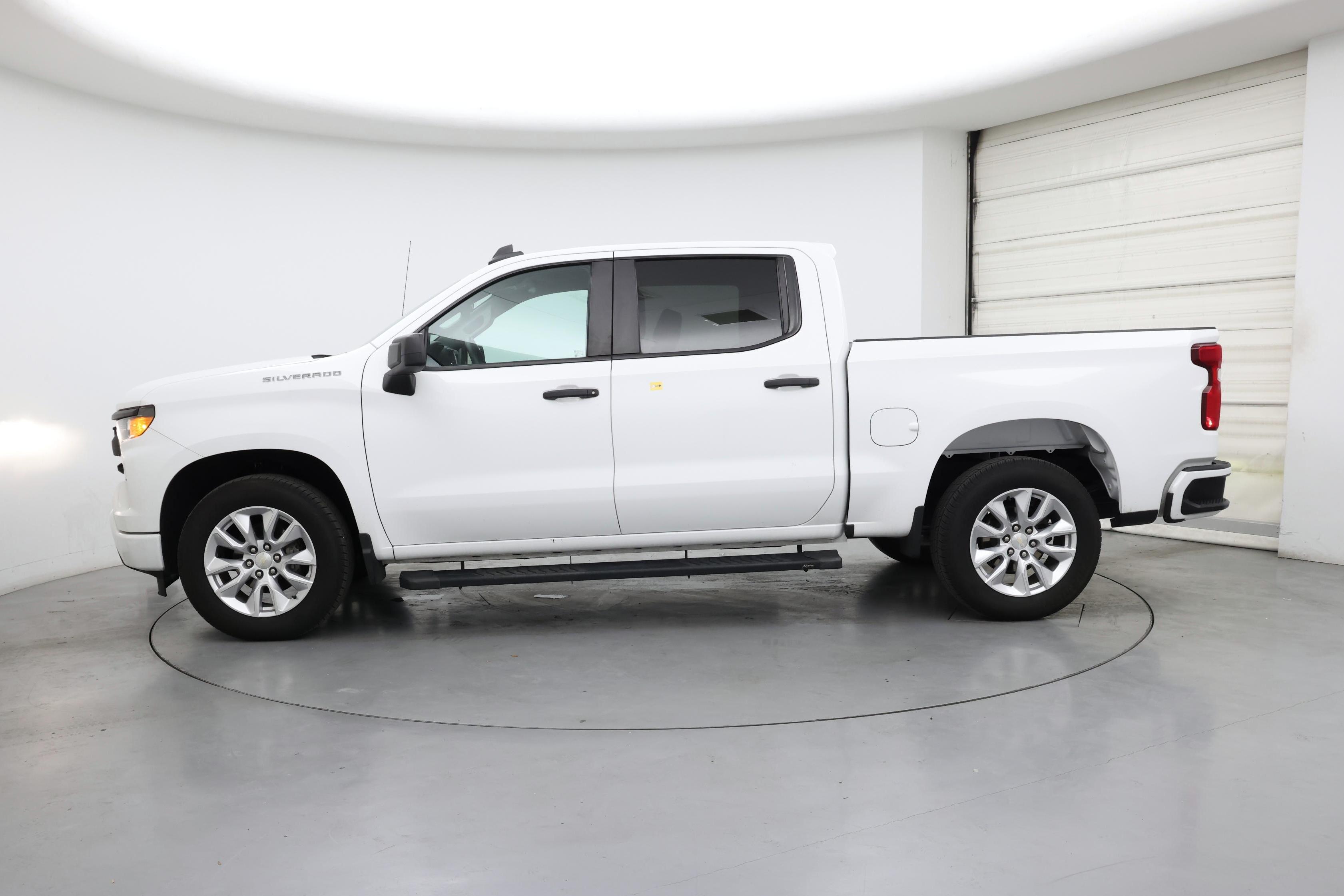 Thumbnail: 2022 Chevrolet Silverado 1500 - 3