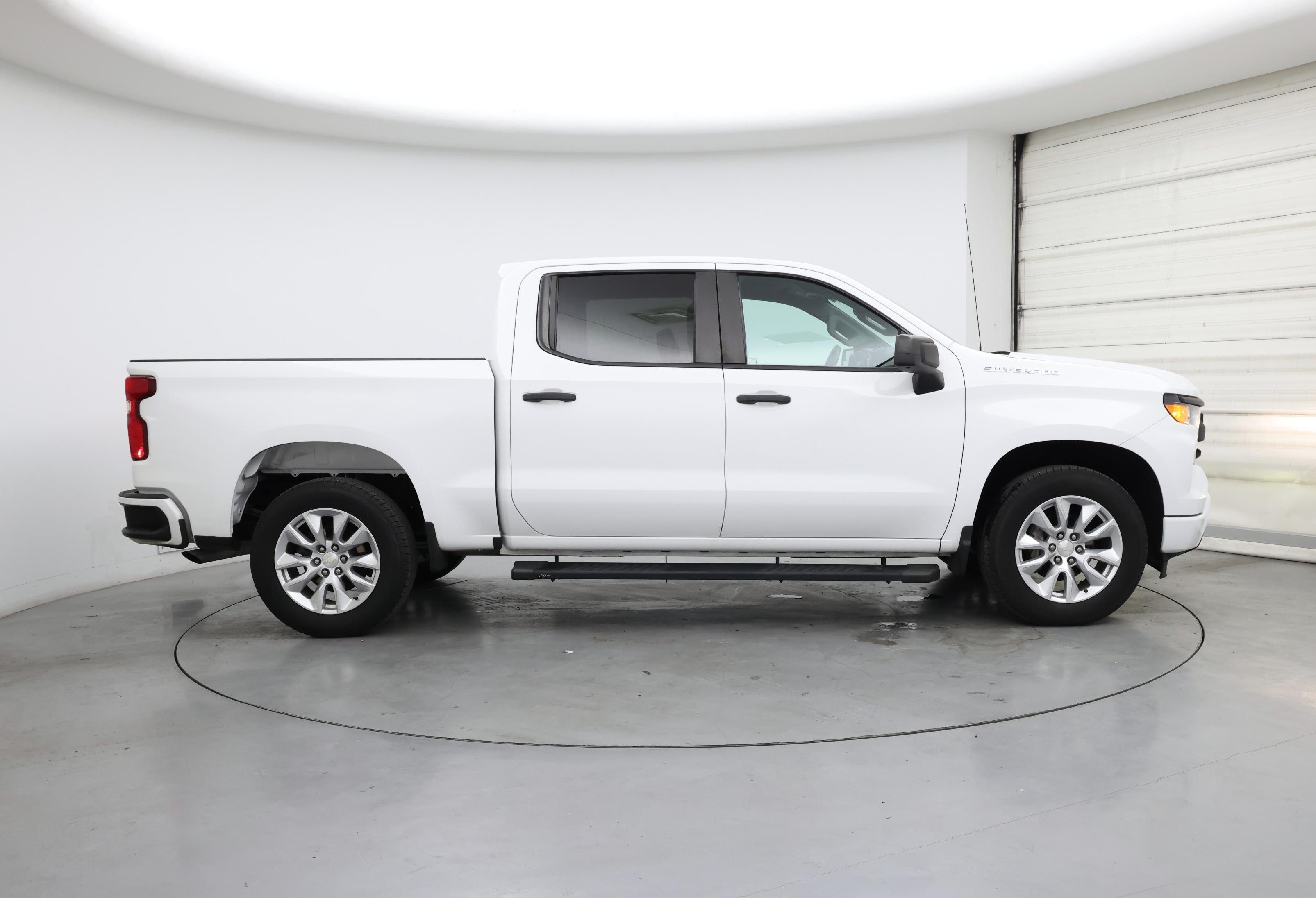 Thumbnail: 2022 Chevrolet Silverado 1500 - 7