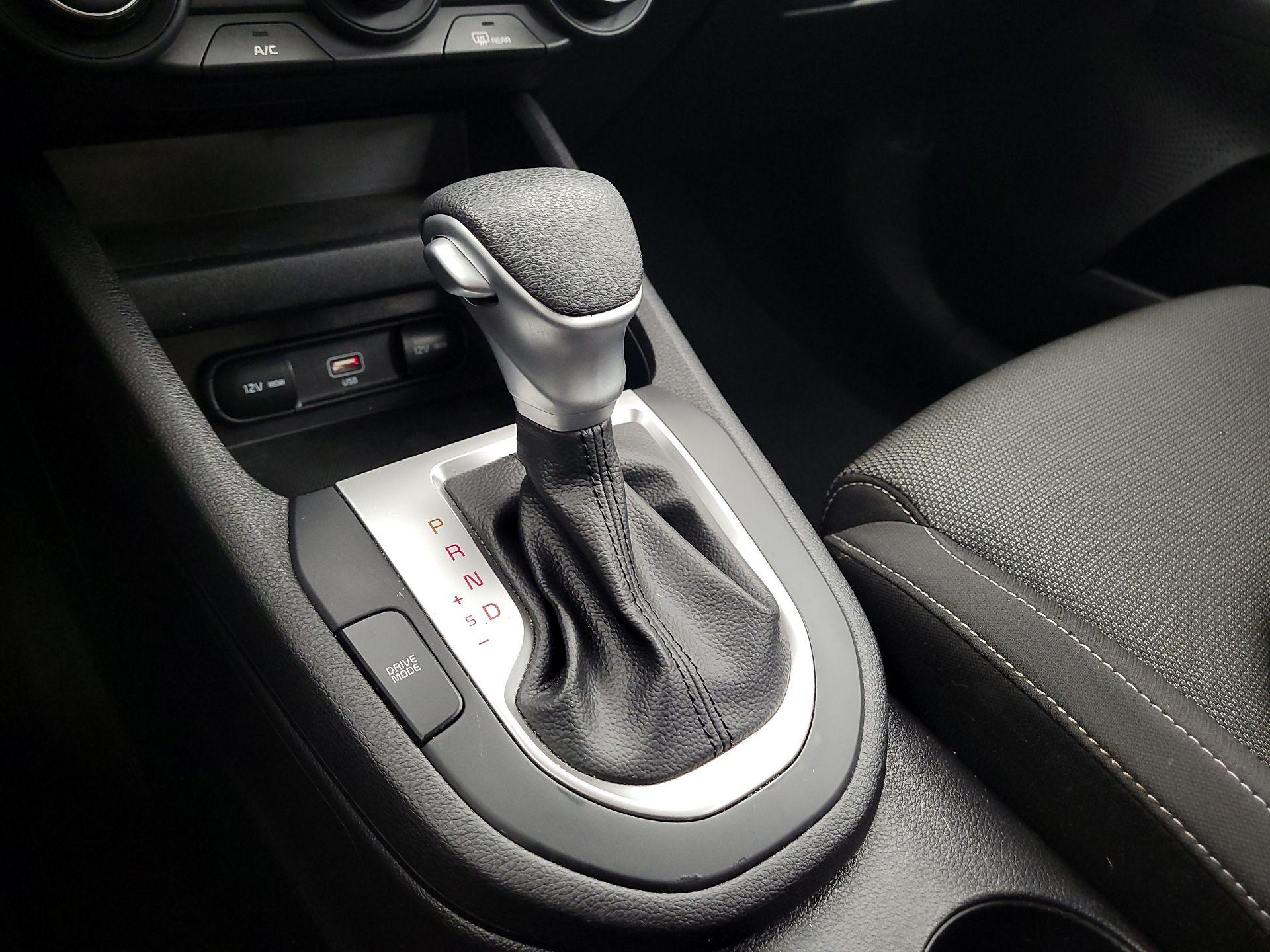 Thumbnail: 2023 Kia Forte - 17