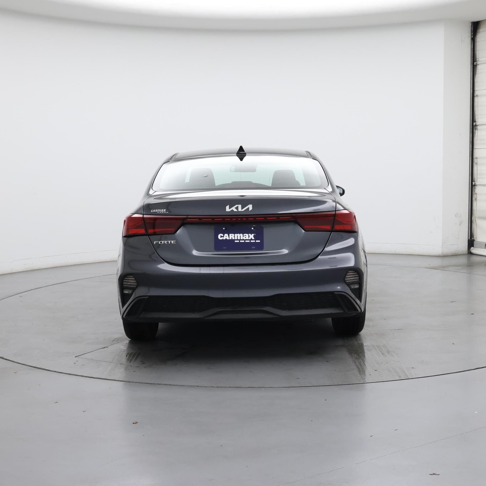 Thumbnail: 2023 Kia Forte - 6