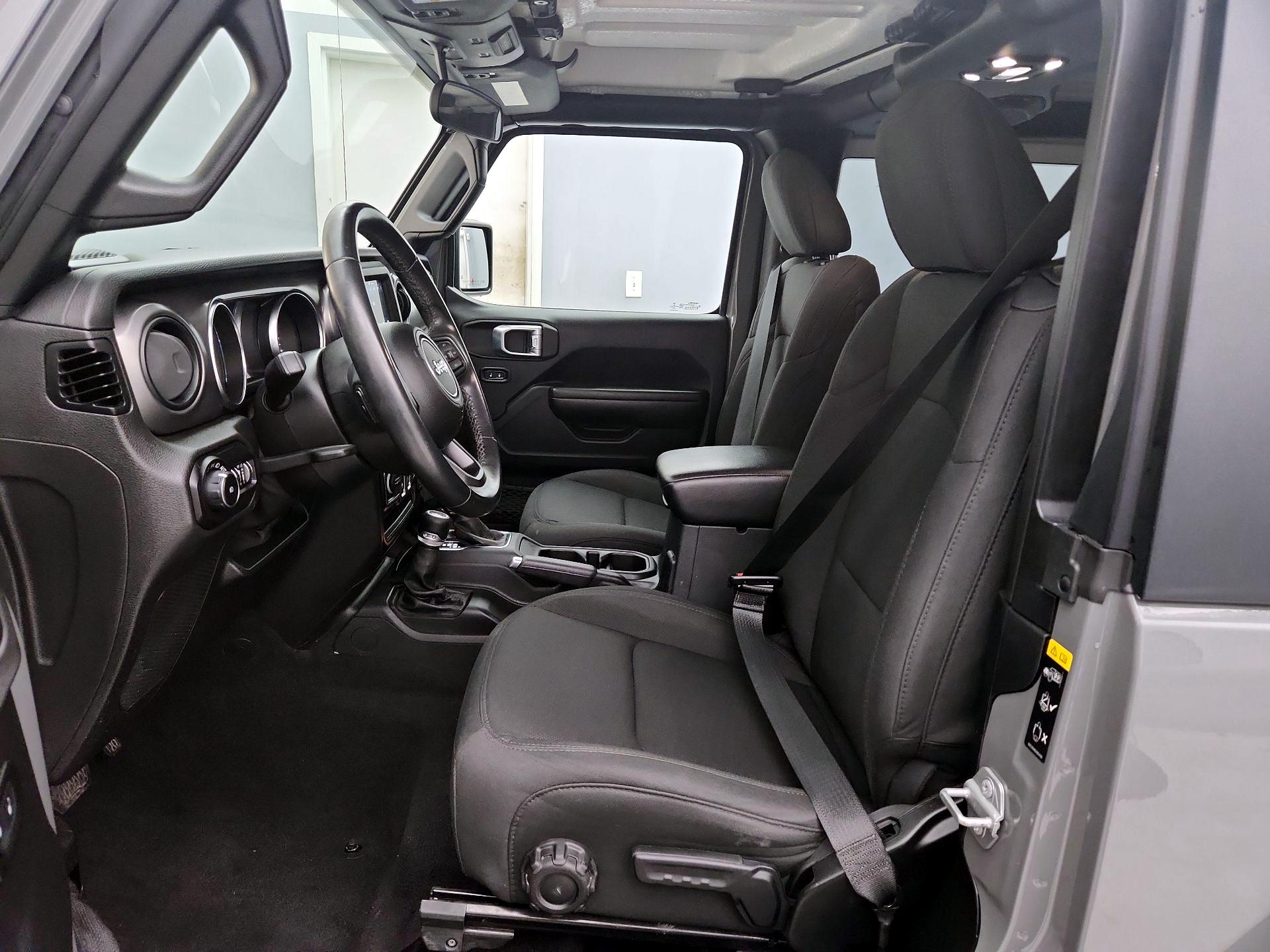 Thumbnail: 2021 Jeep Wrangler - 11