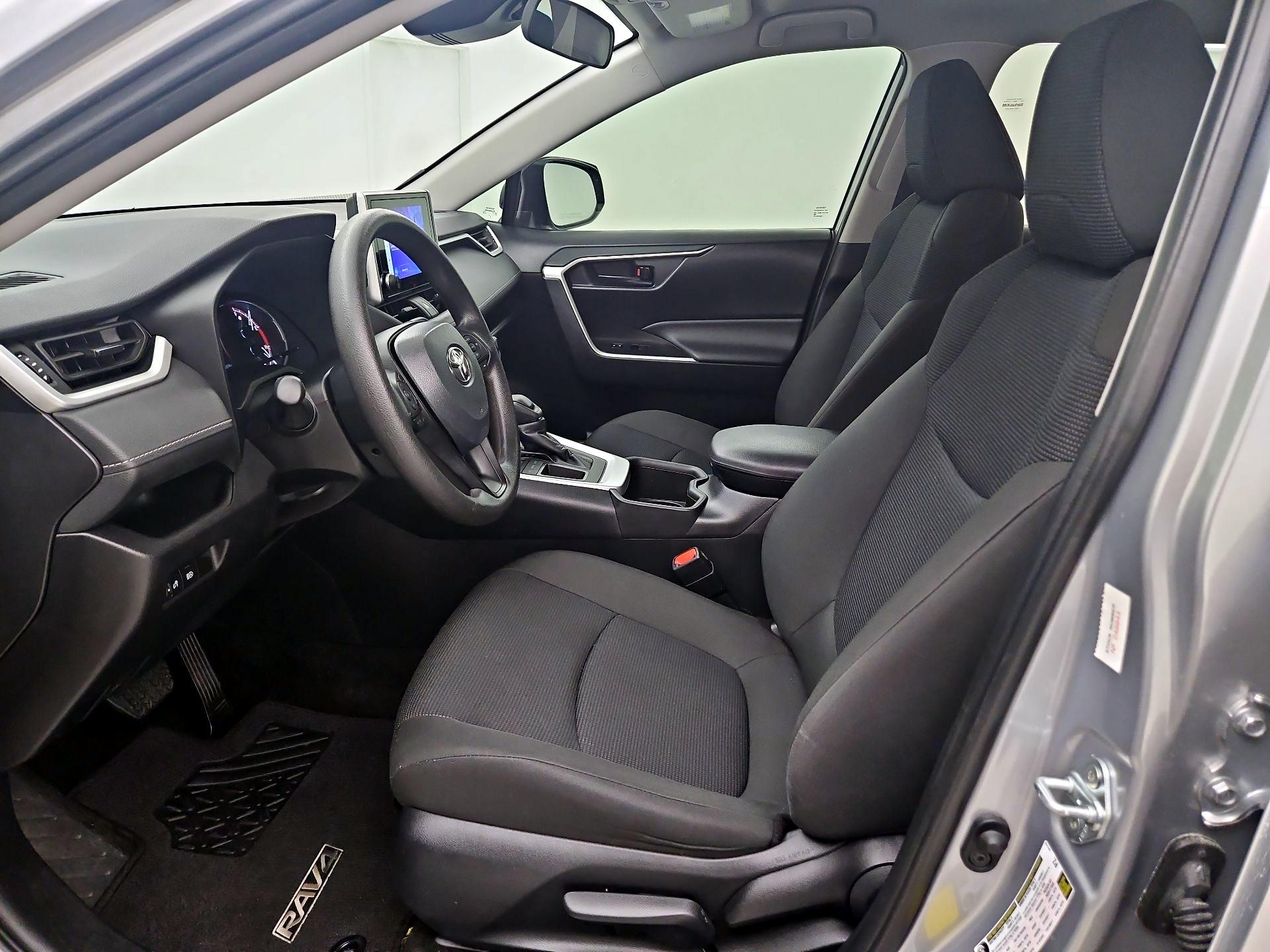 Thumbnail: 2024 Toyota RAV4 - 11