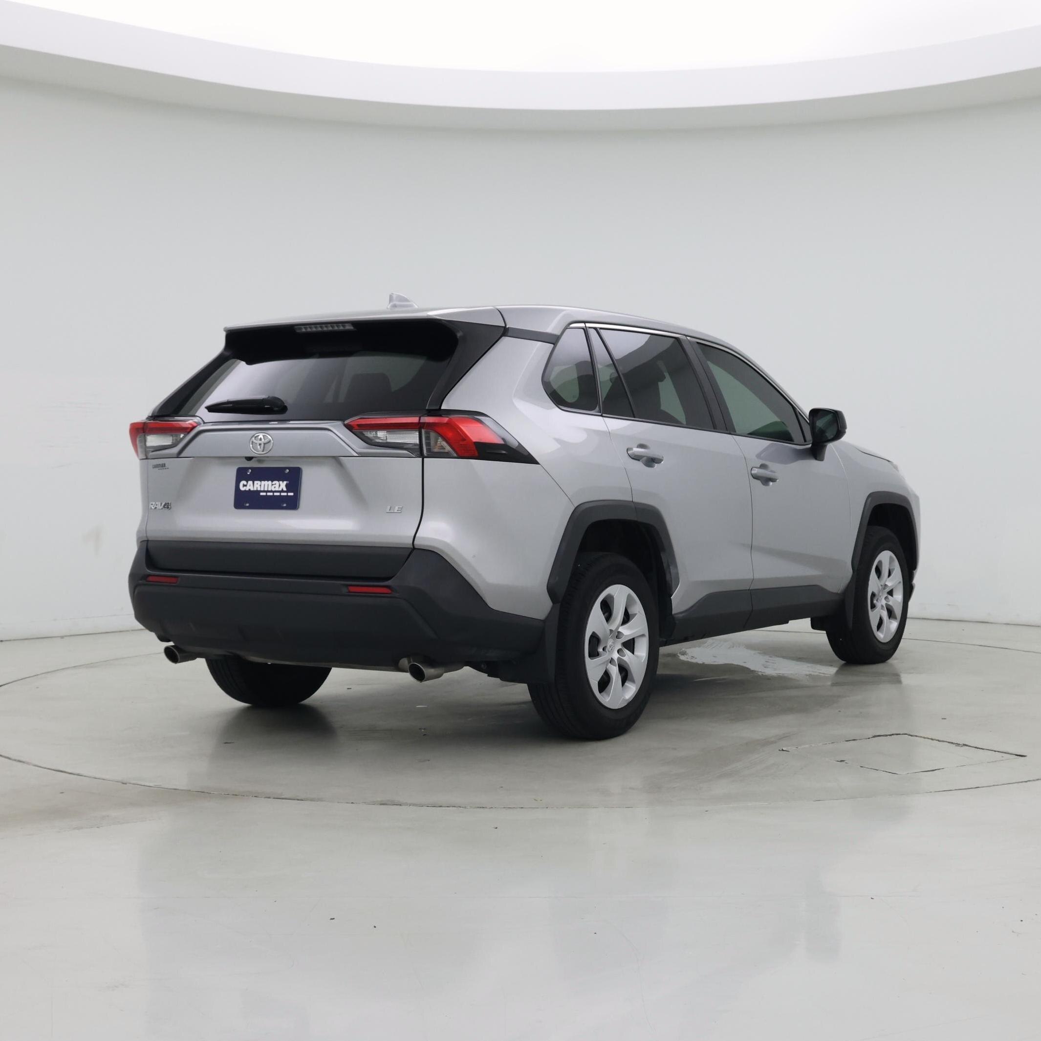 Thumbnail: 2024 Toyota RAV4 - 8