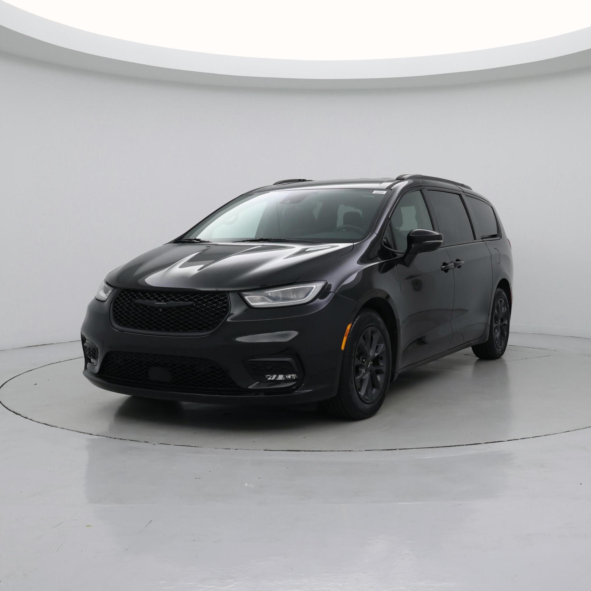 Thumbnail: 2021 Chrysler Pacifica - 4