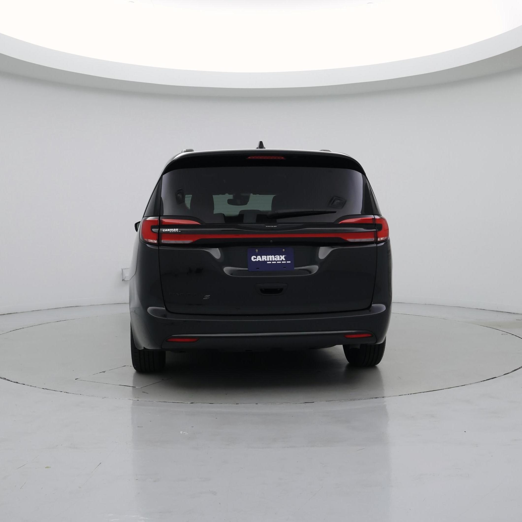 Thumbnail: 2021 Chrysler Pacifica - 6