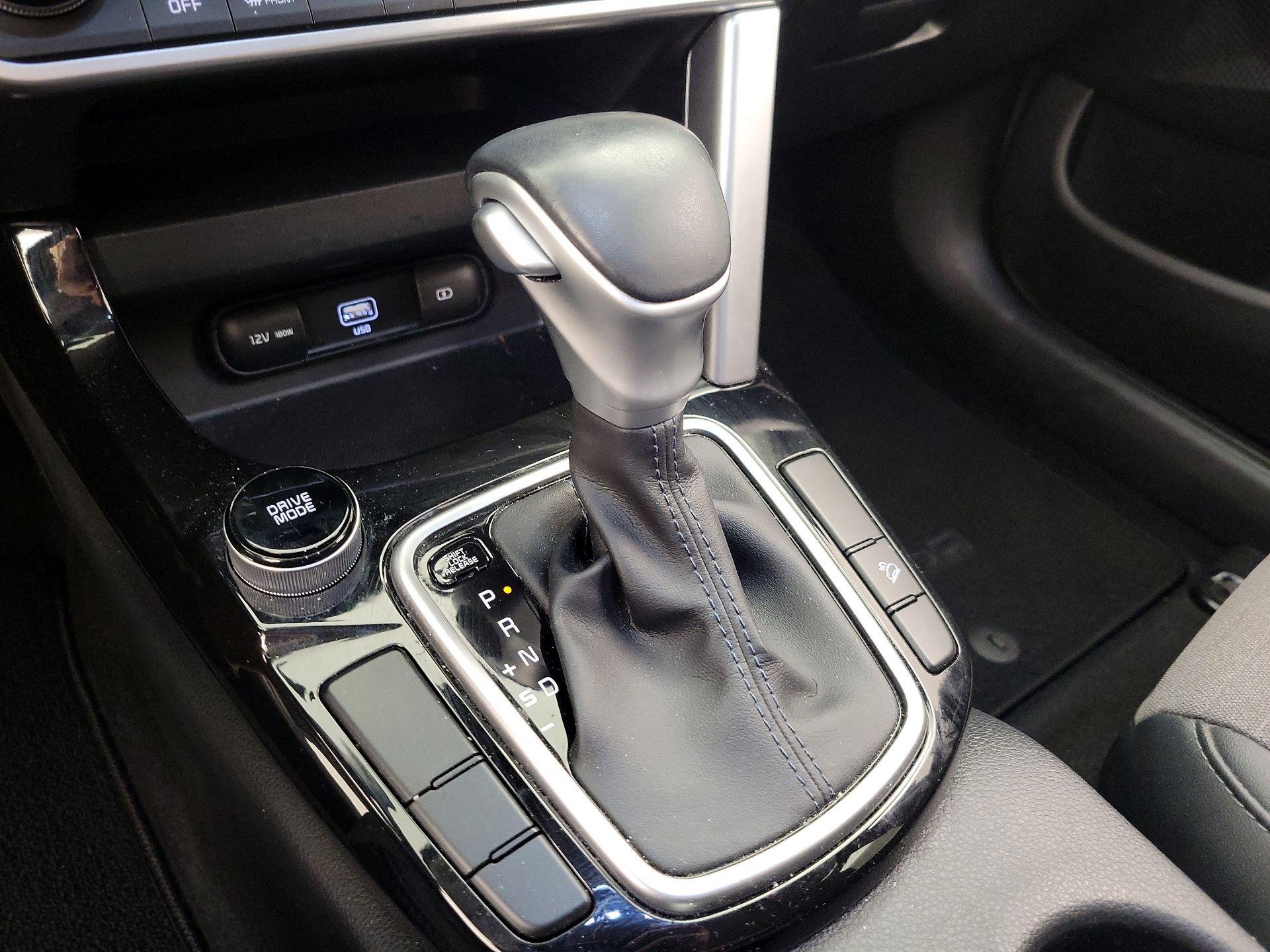 Thumbnail: 2023 Kia Seltos - 17