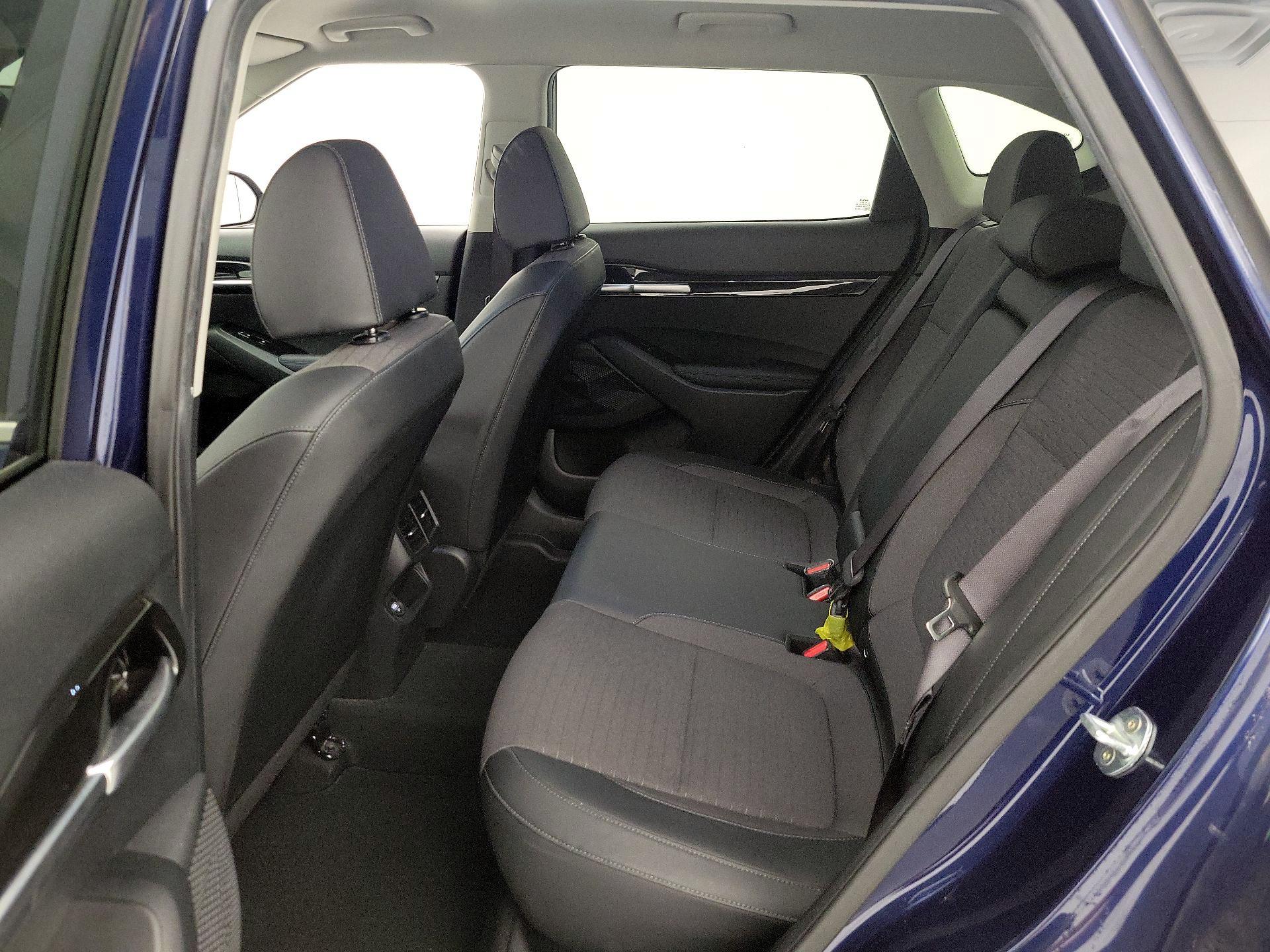 Thumbnail: 2023 Kia Seltos - 19