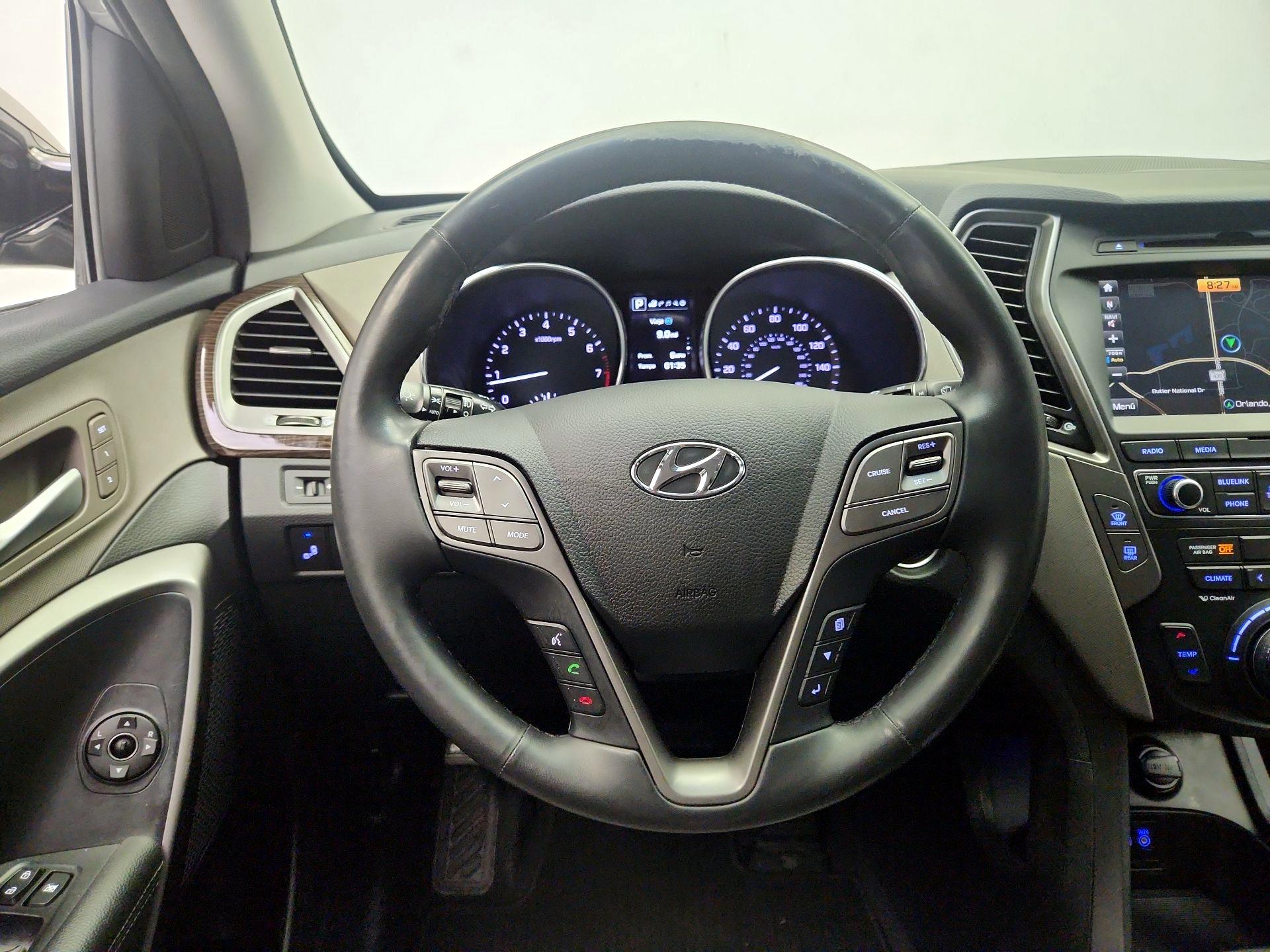 Thumbnail: 2017 Hyundai Santa Fe - 10