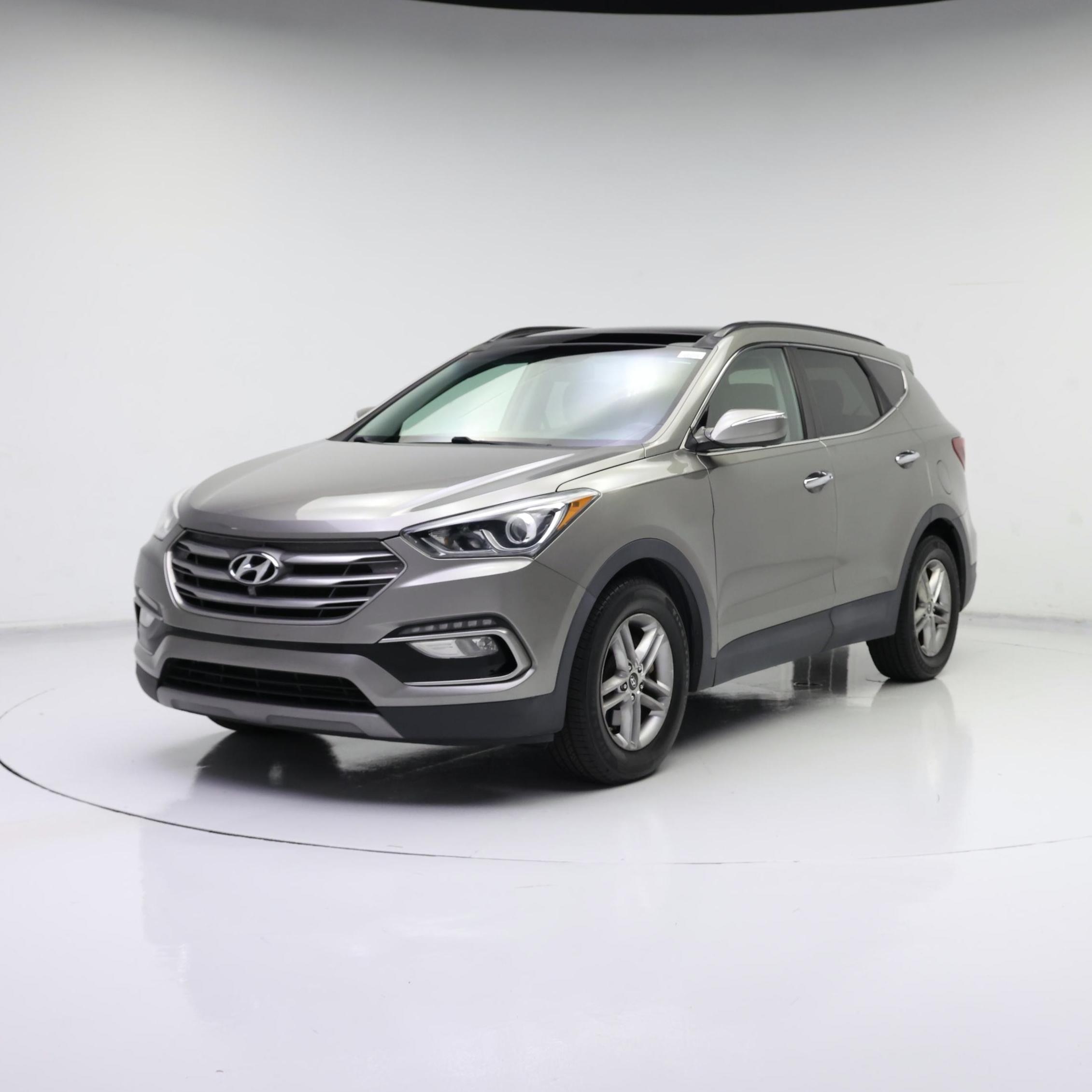Thumbnail: 2017 Hyundai Santa Fe - 4