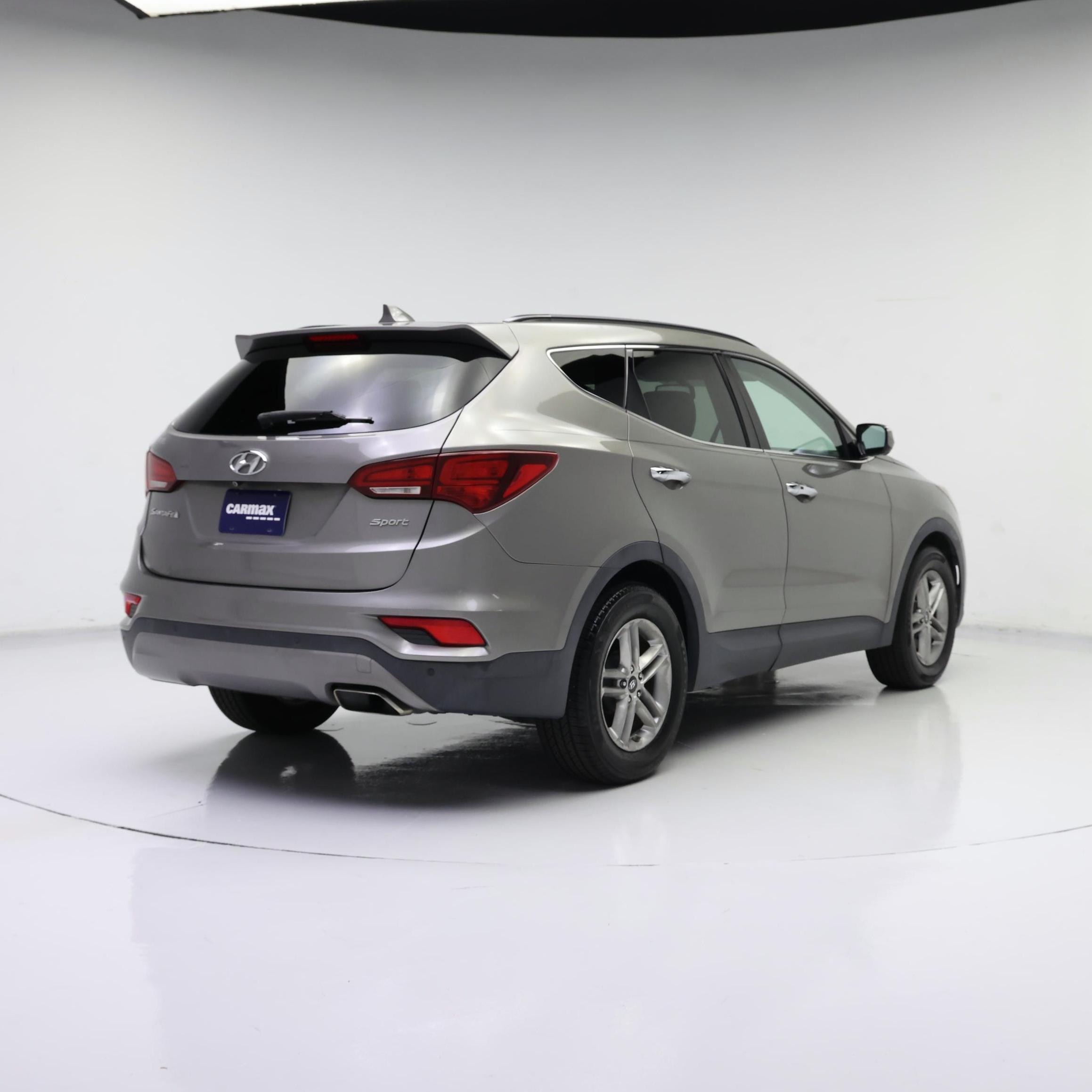 Thumbnail: 2017 Hyundai Santa Fe - 8
