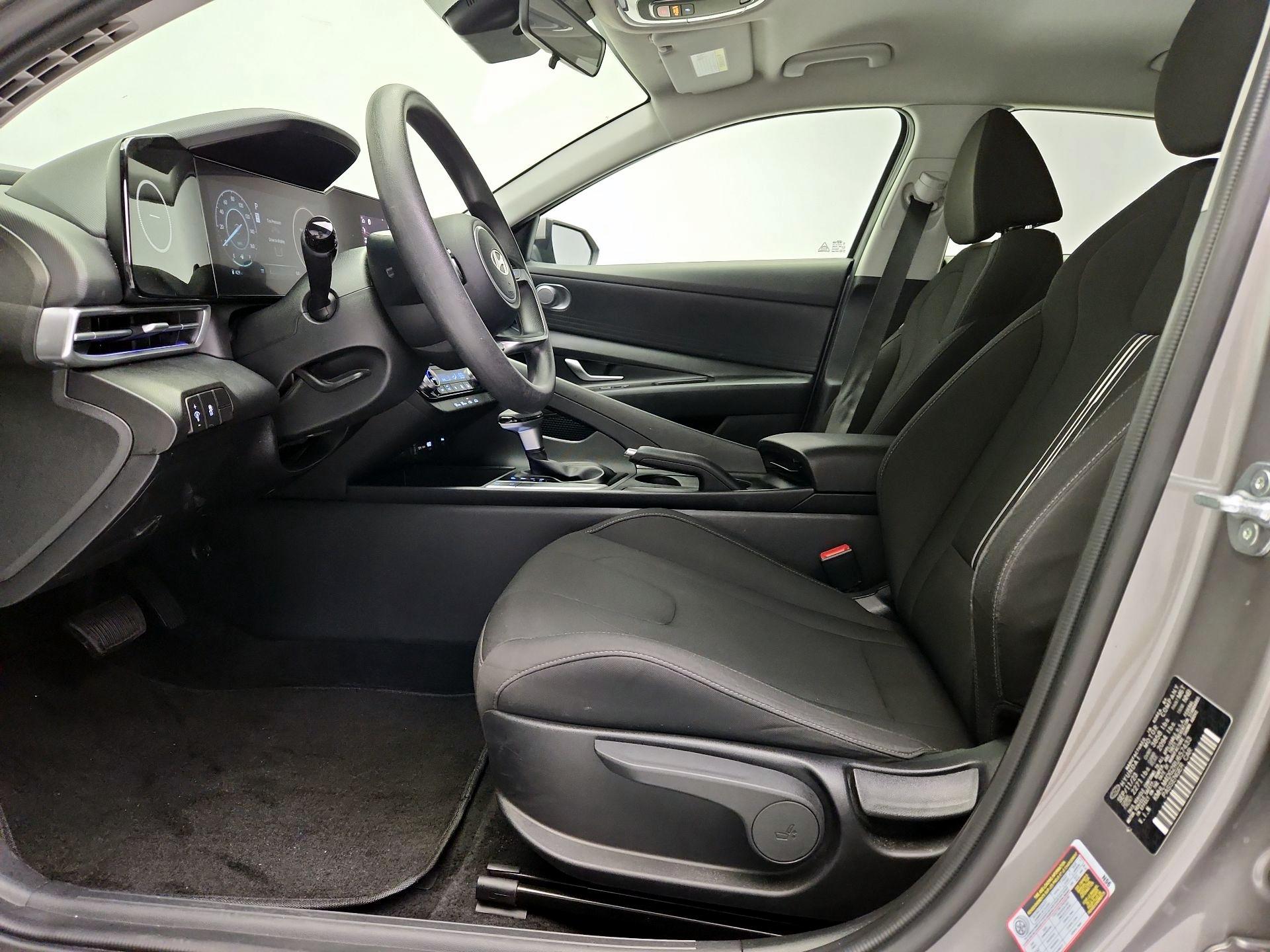 Thumbnail: 2024 Hyundai Elantra - 11