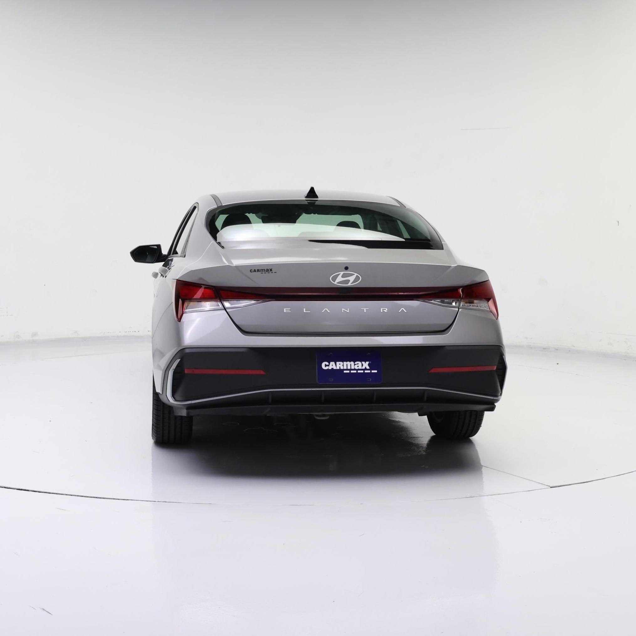 Thumbnail: 2024 Hyundai Elantra - 6