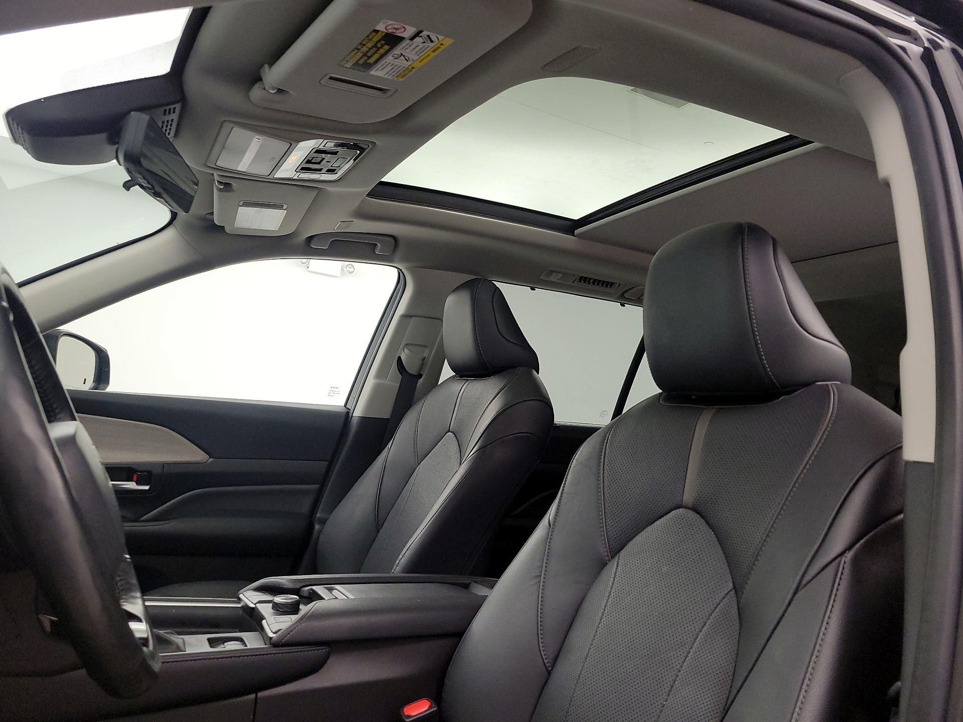 Thumbnail: 2024 Toyota Grand Highlander - 20