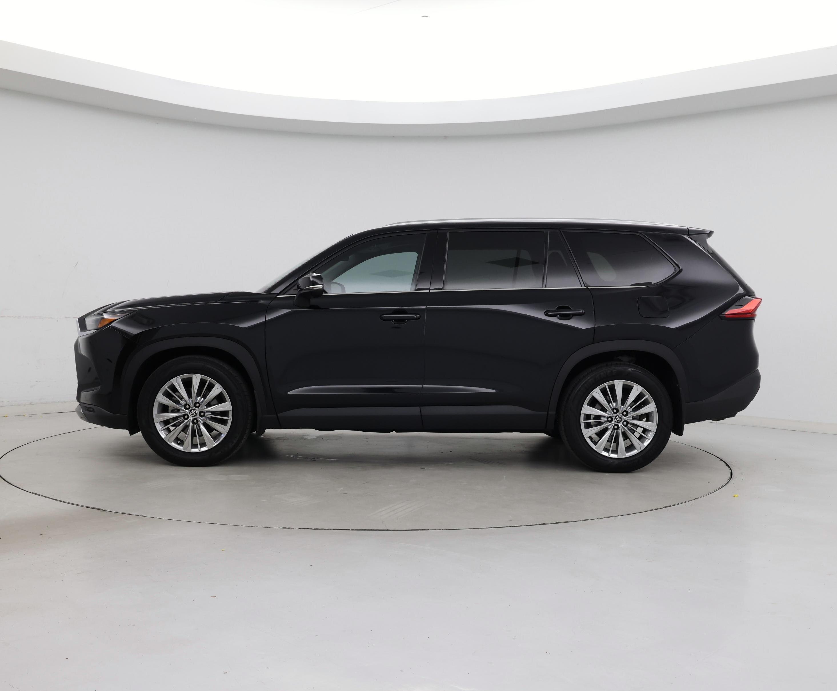 Thumbnail: 2024 Toyota Grand Highlander - 3
