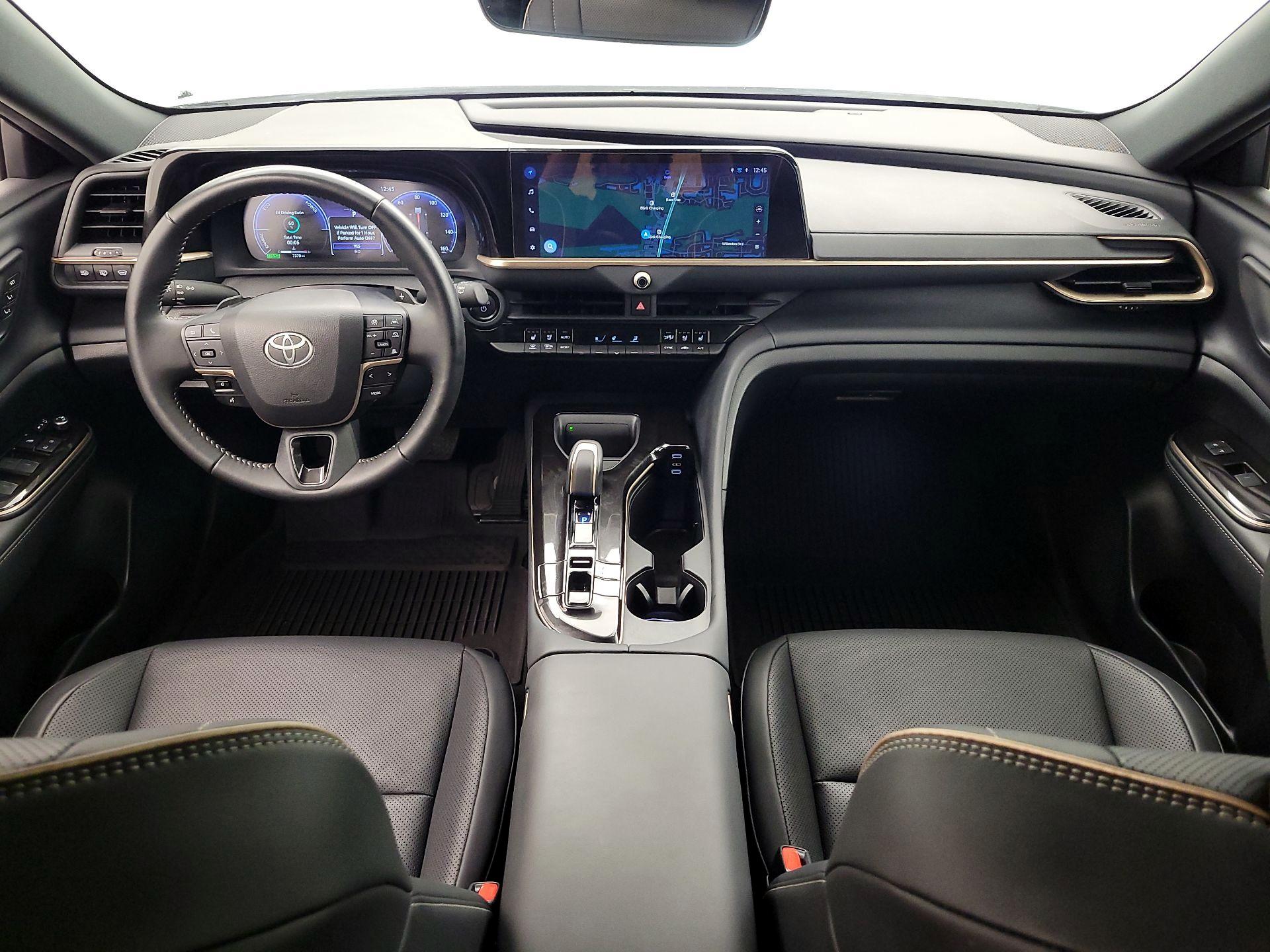 Thumbnail: 2025 Toyota Crown Signia - 9