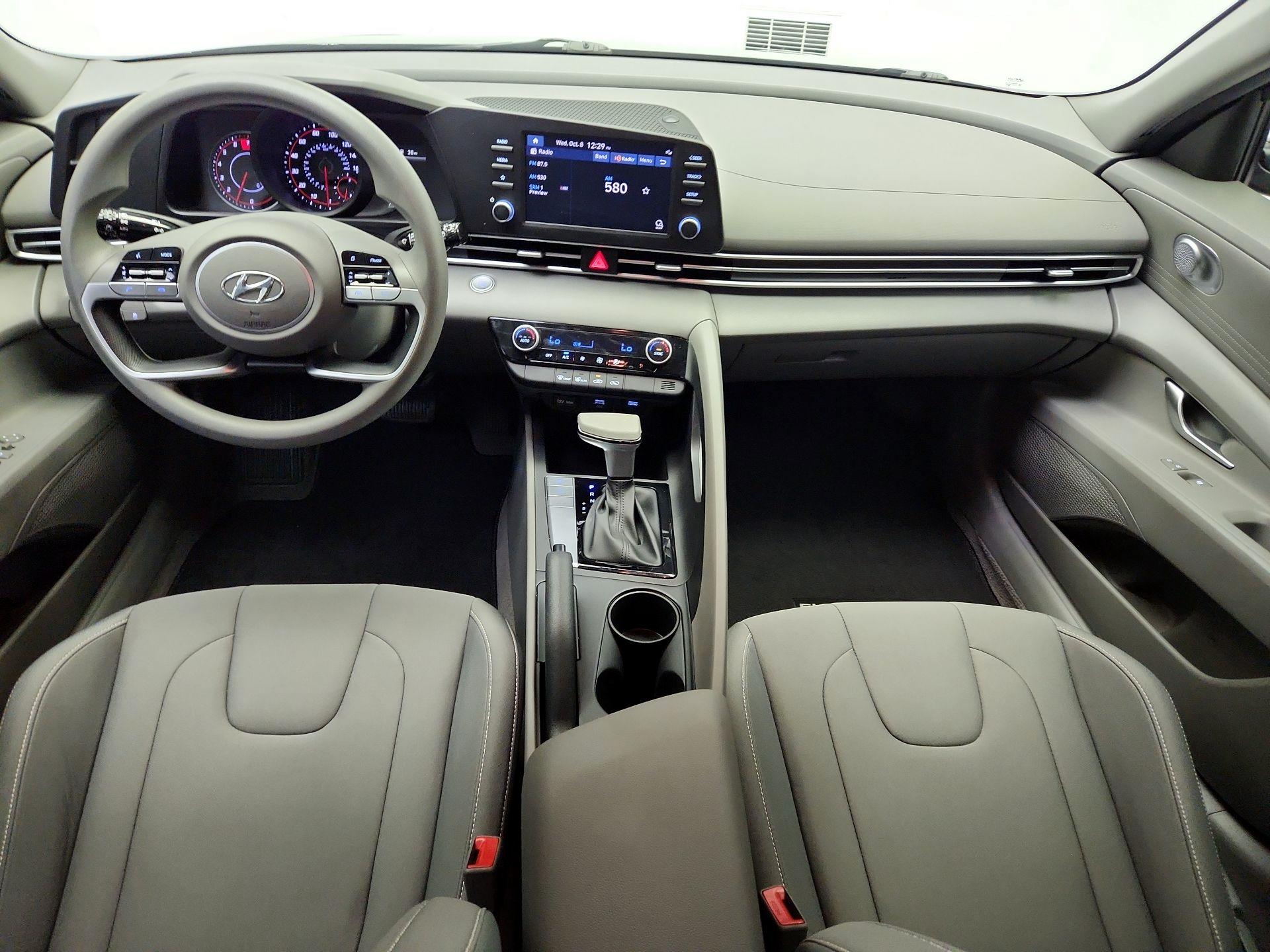 Thumbnail: 2023 Hyundai Elantra - 9