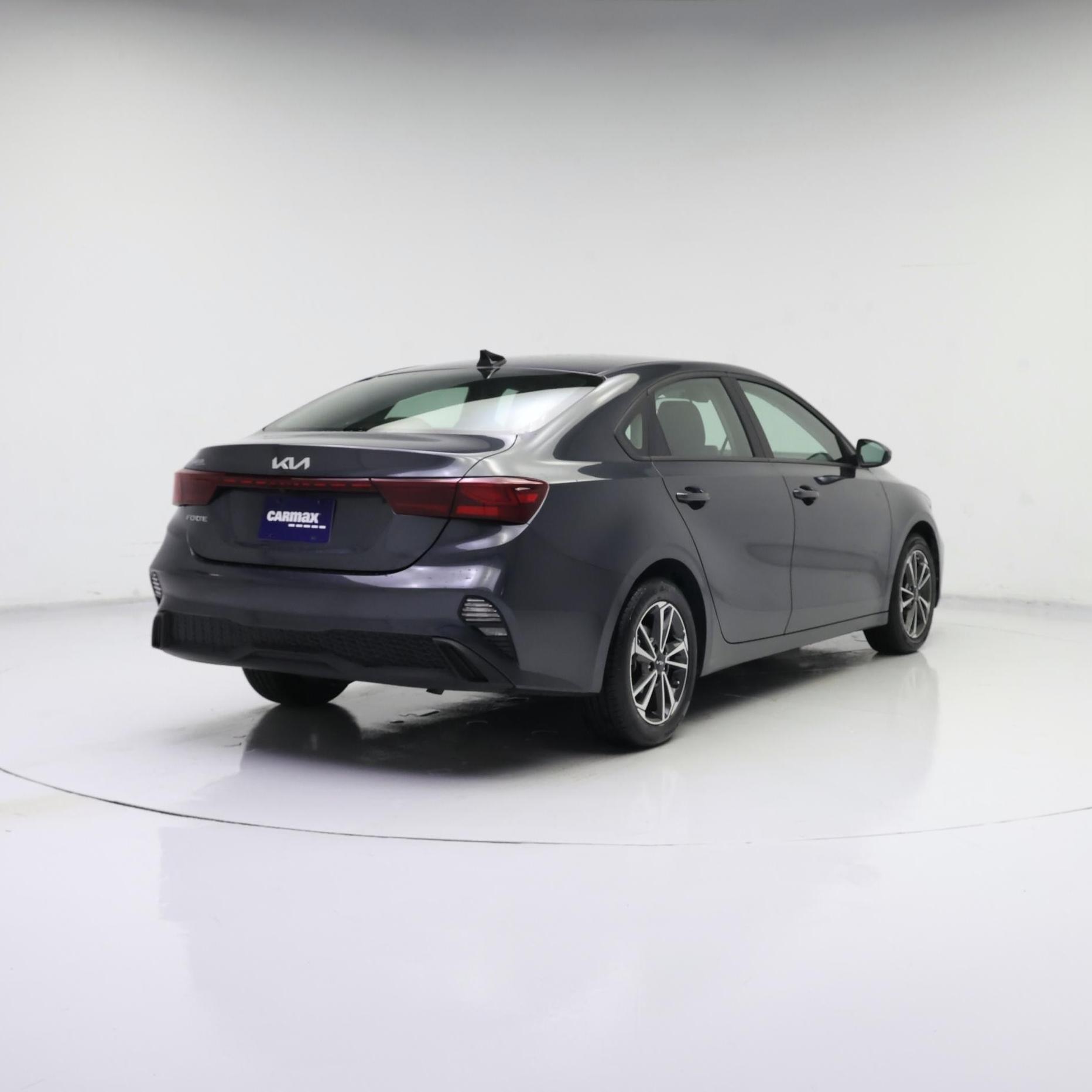 Thumbnail: 2024 Kia Forte - 8