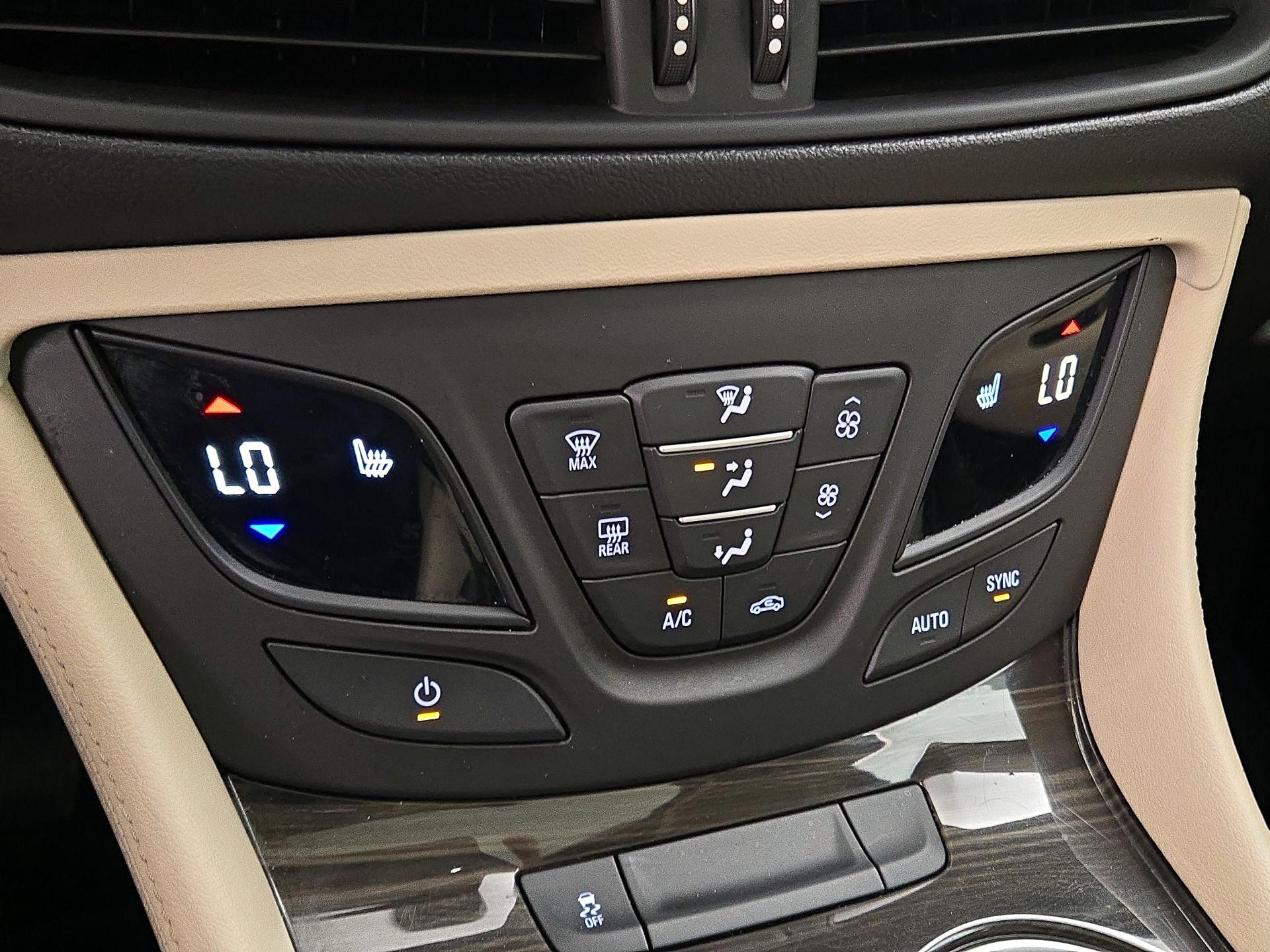 Thumbnail: 2020 Buick Envision - 17