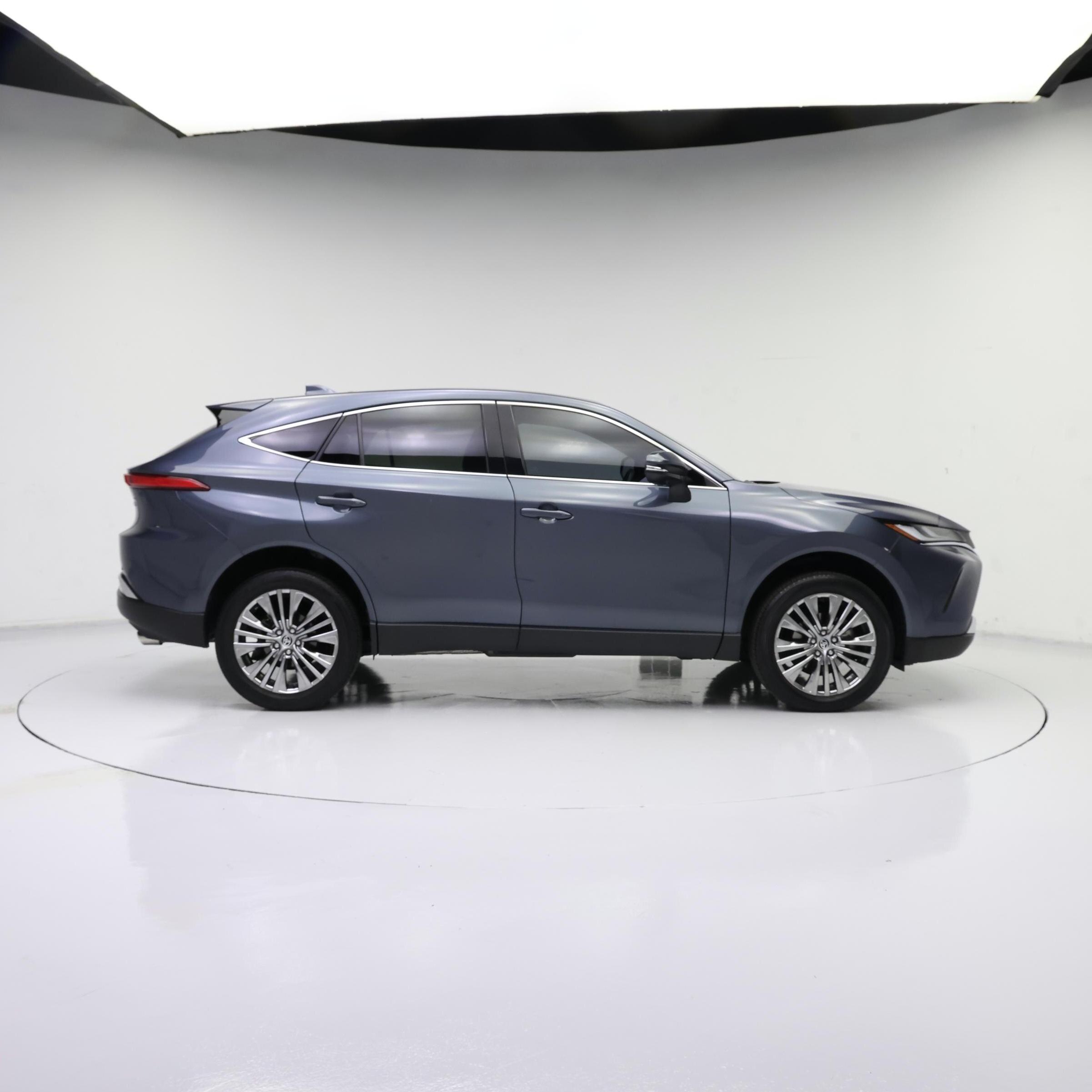 Thumbnail: 2024 Toyota Venza - 7