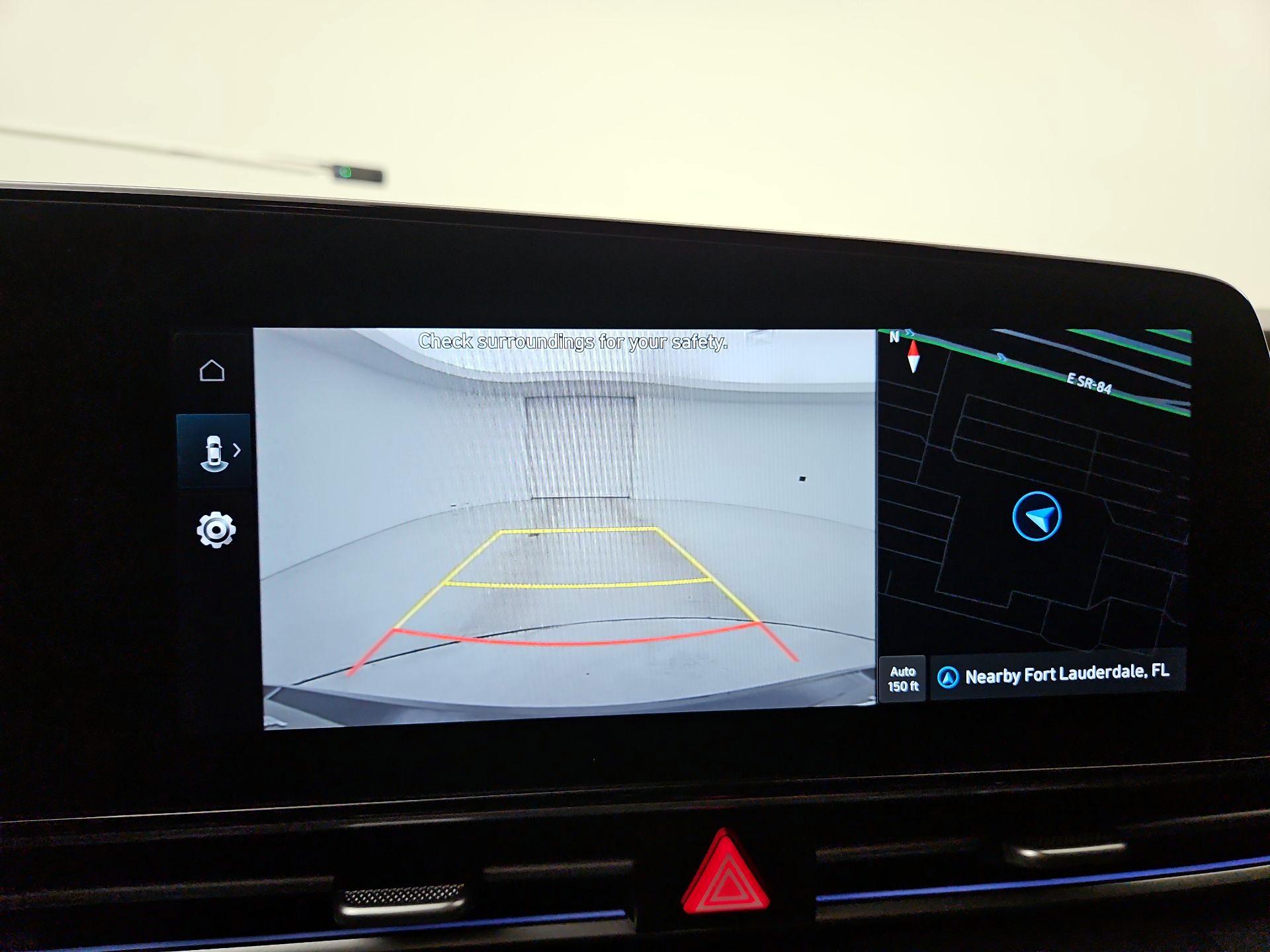 Thumbnail: 2024 Hyundai Elantra - 15