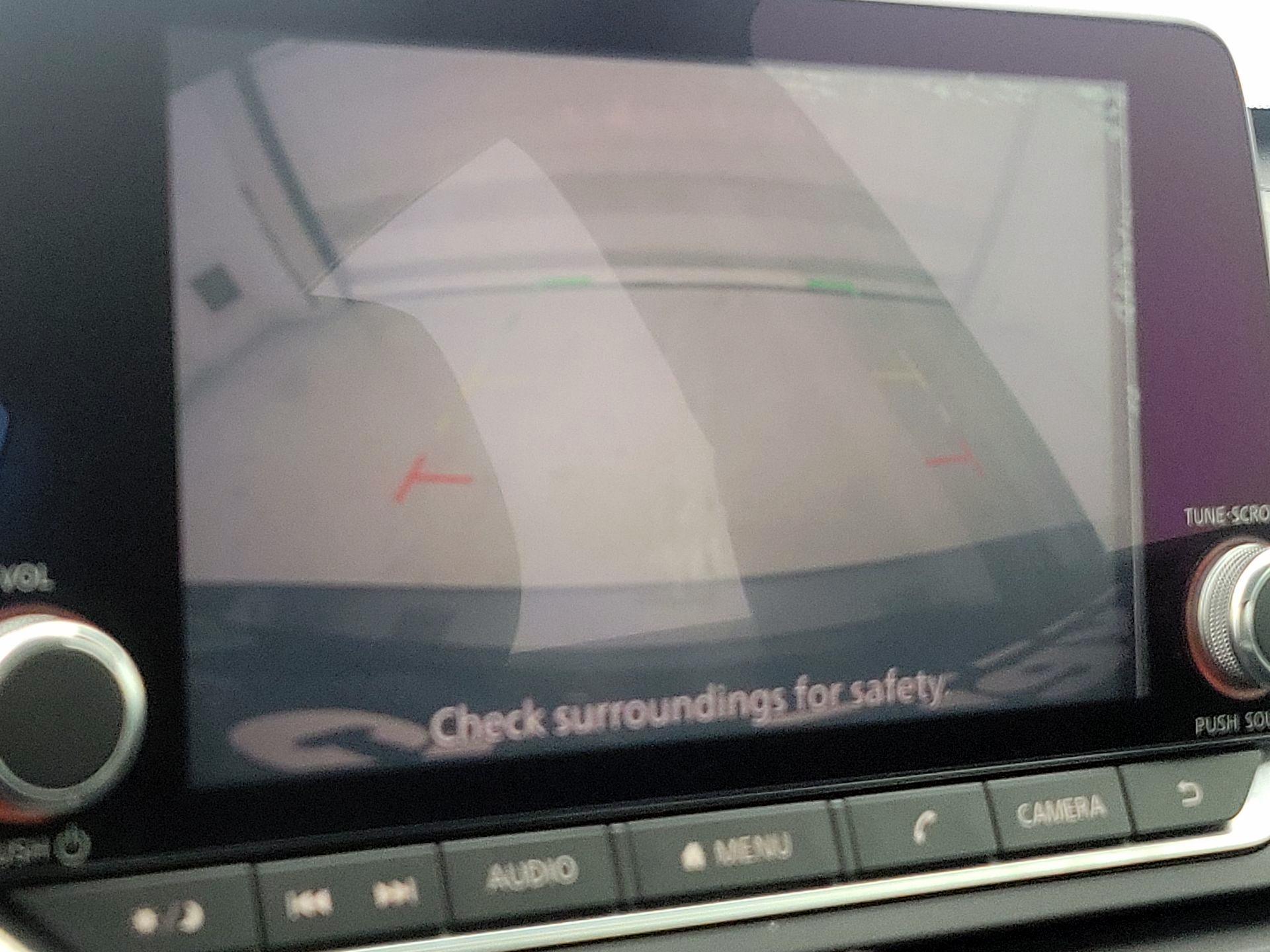 Thumbnail: 2020 Nissan Altima - 14