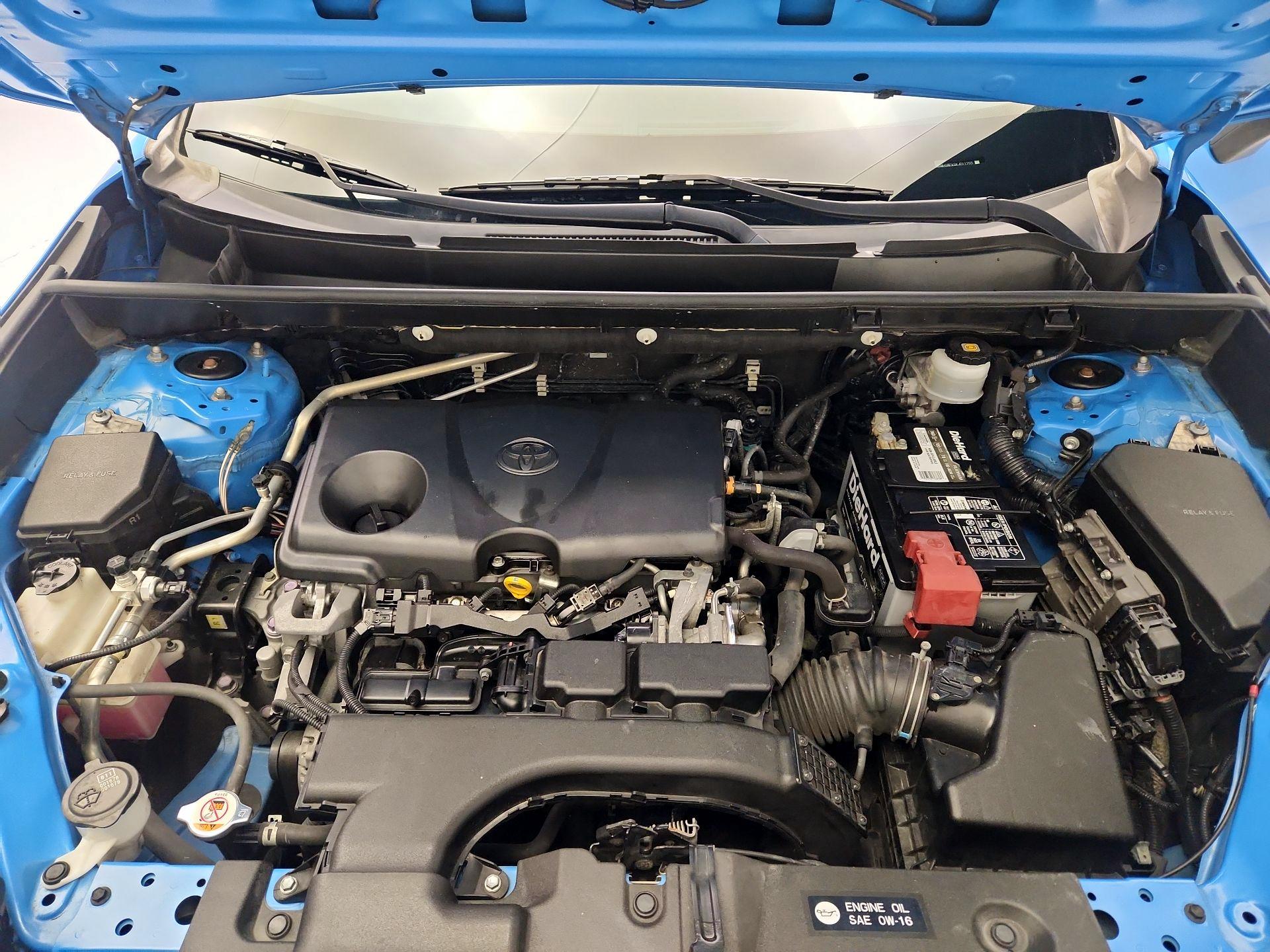 Thumbnail: 2019 Toyota RAV4 - 20