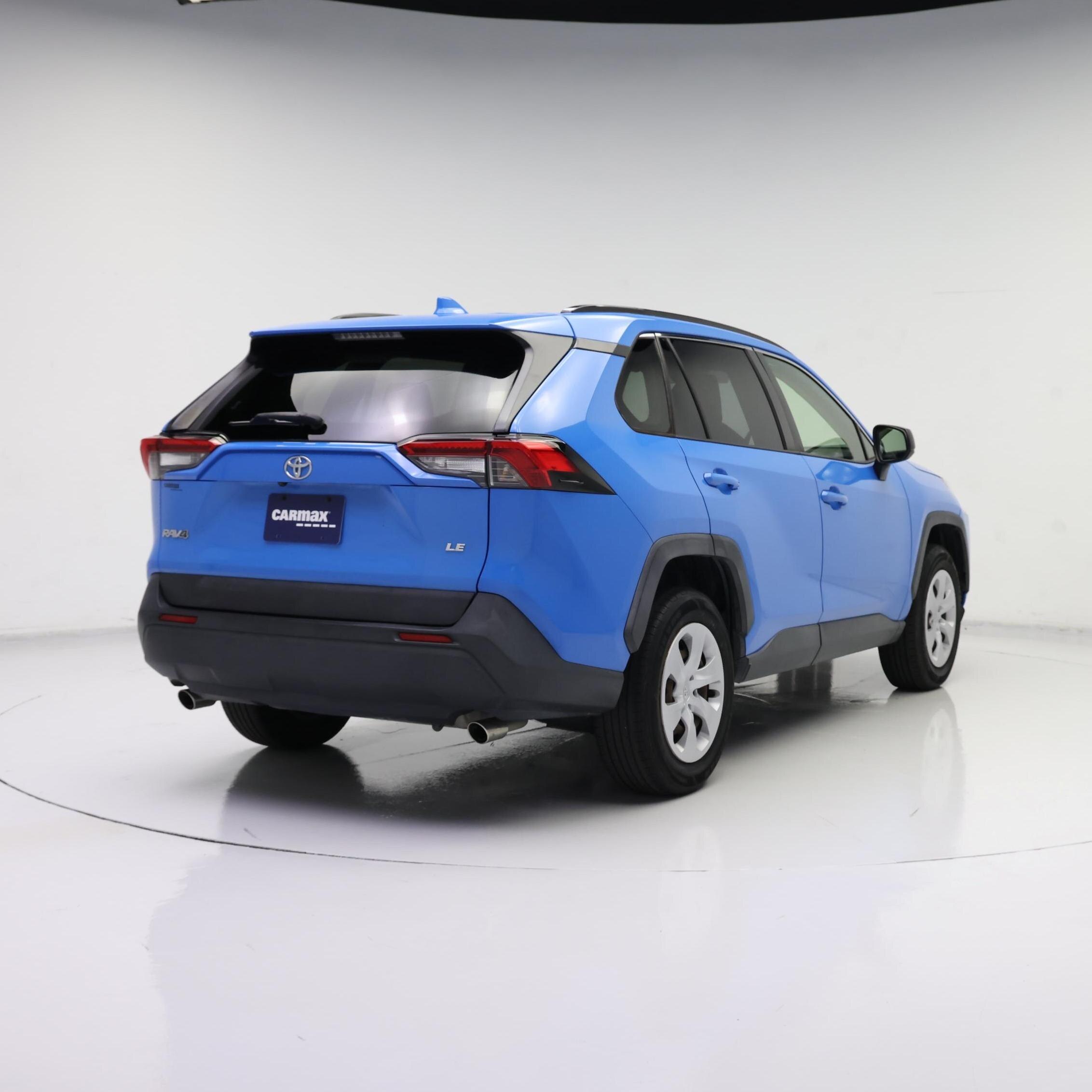 Thumbnail: 2019 Toyota RAV4 - 8