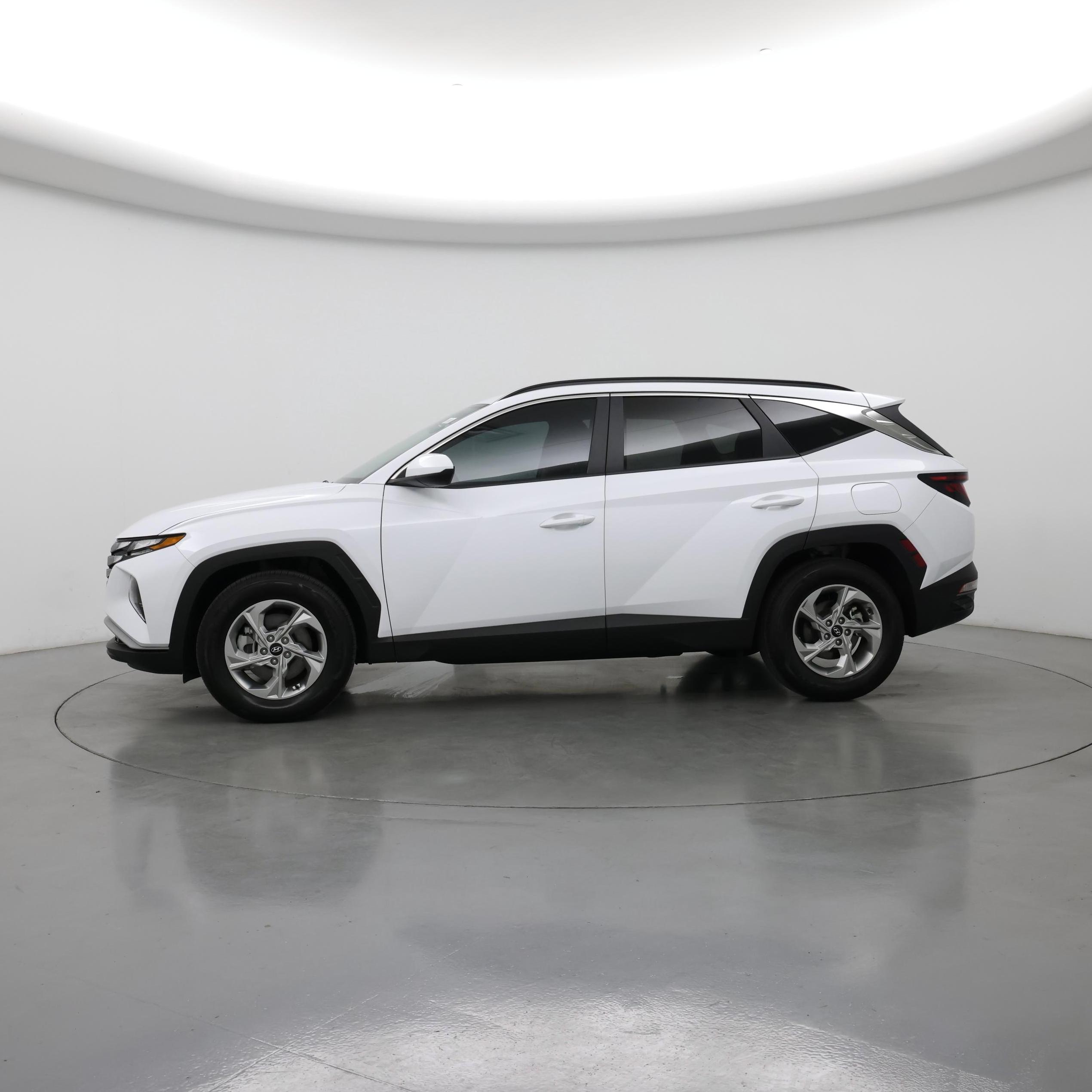 Thumbnail: 2024 Hyundai Tucson - 3