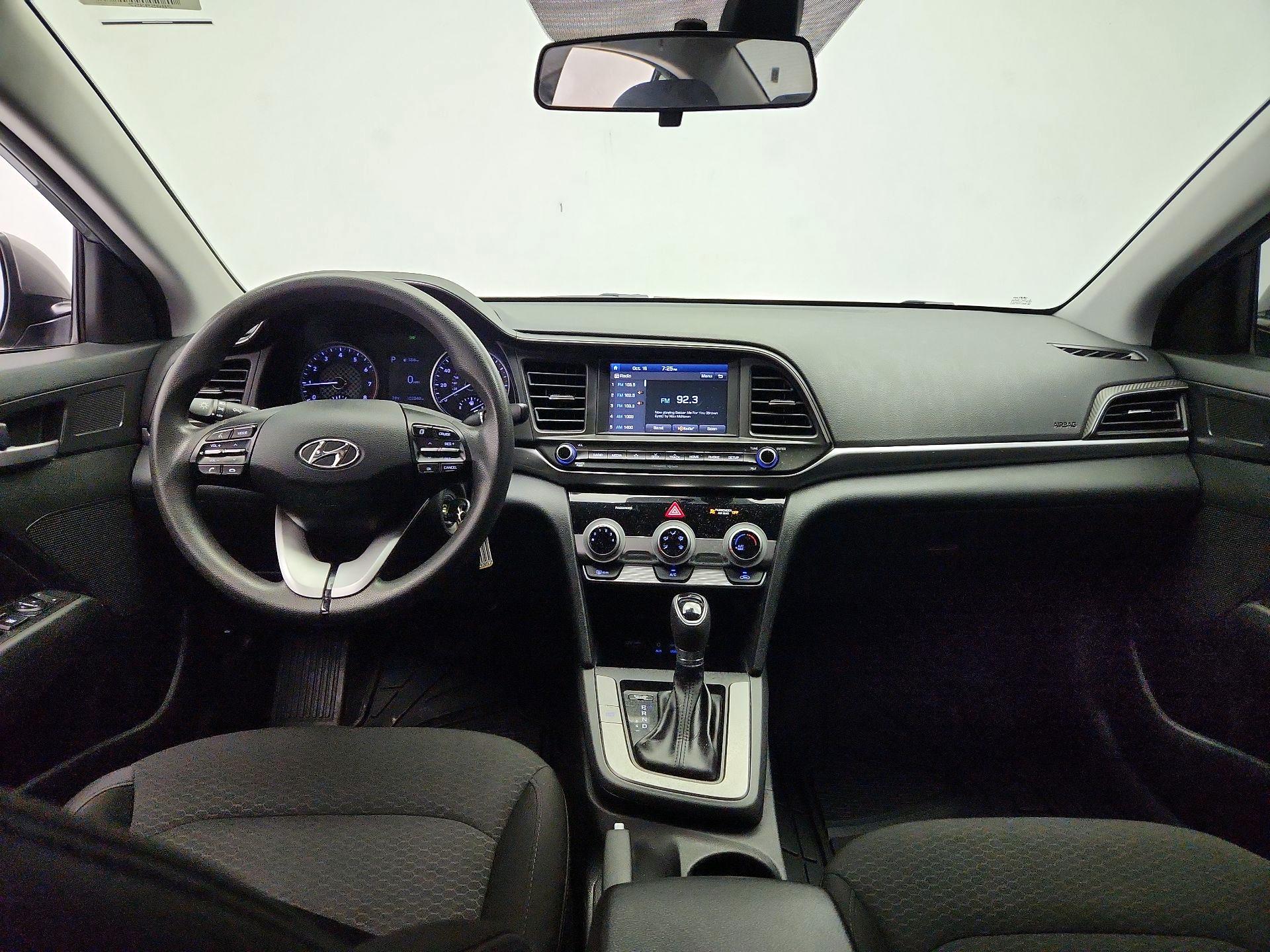 Thumbnail: 2019 Hyundai Elantra - 9