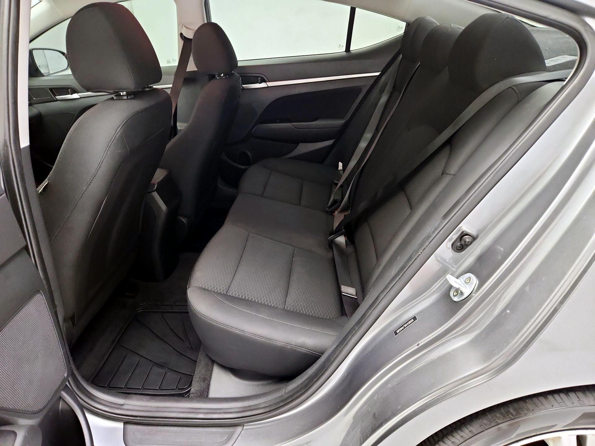 Thumbnail: 2019 Hyundai Elantra - 19