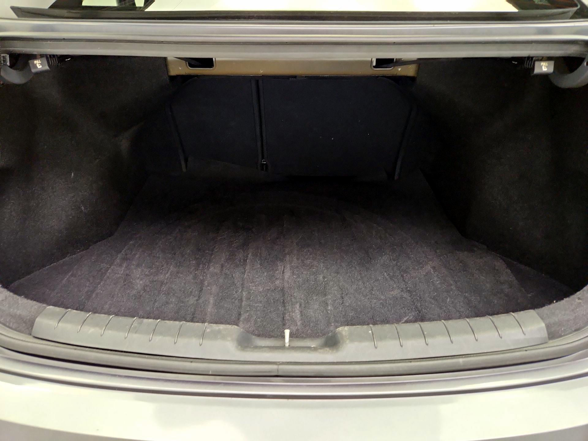 Thumbnail: 2019 Hyundai Elantra - 20