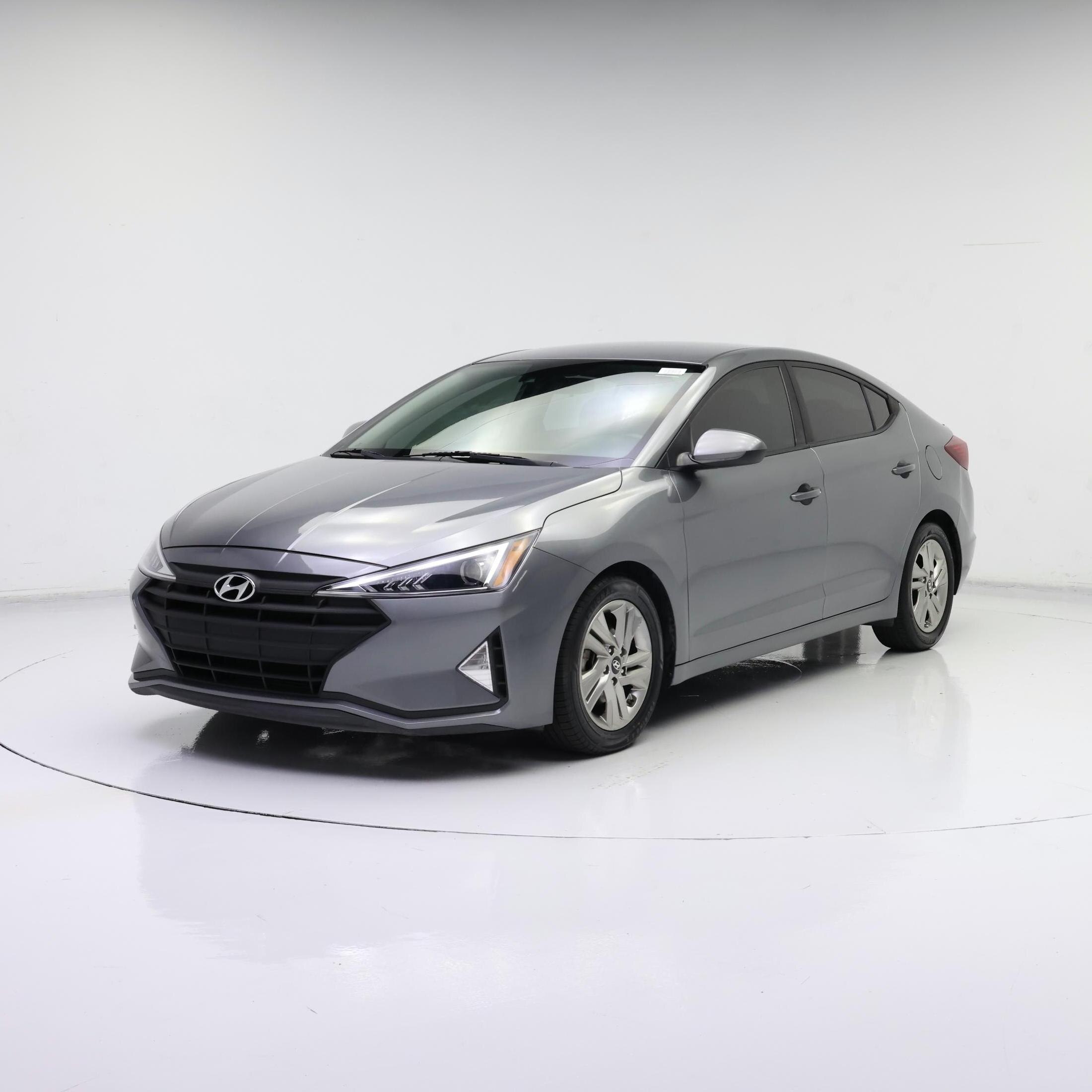 Thumbnail: 2019 Hyundai Elantra - 4