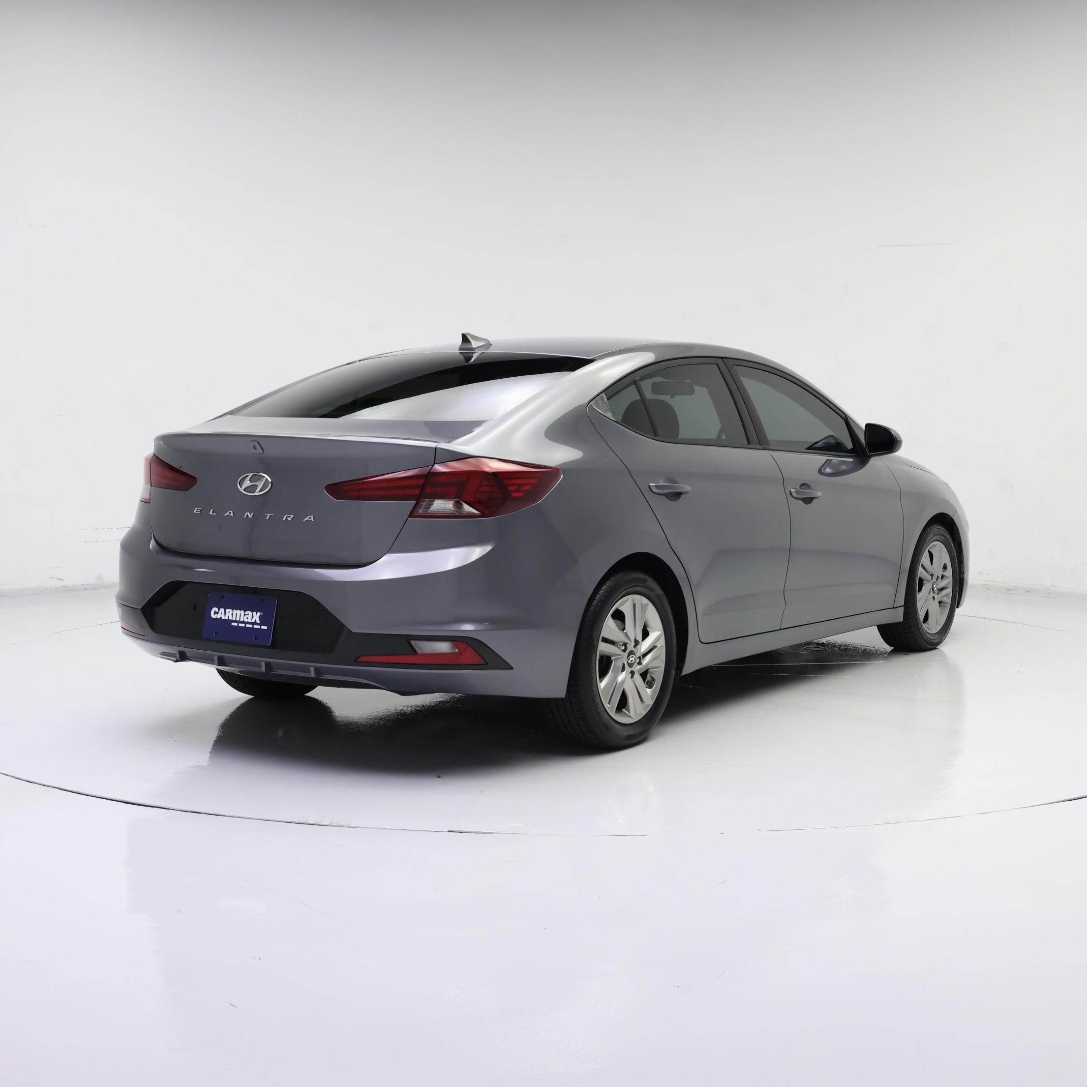 Thumbnail: 2019 Hyundai Elantra - 8