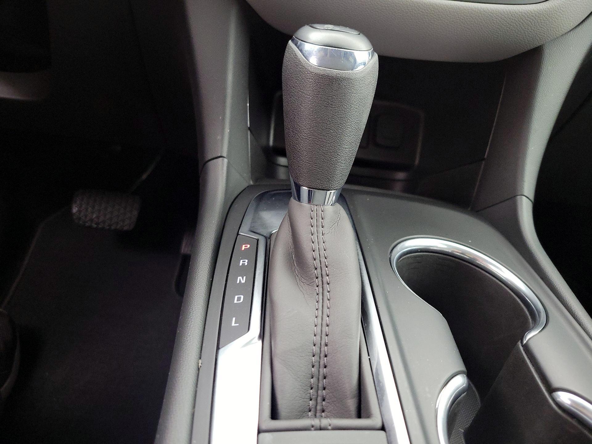 Thumbnail: 2020 Chevrolet Equinox - 17