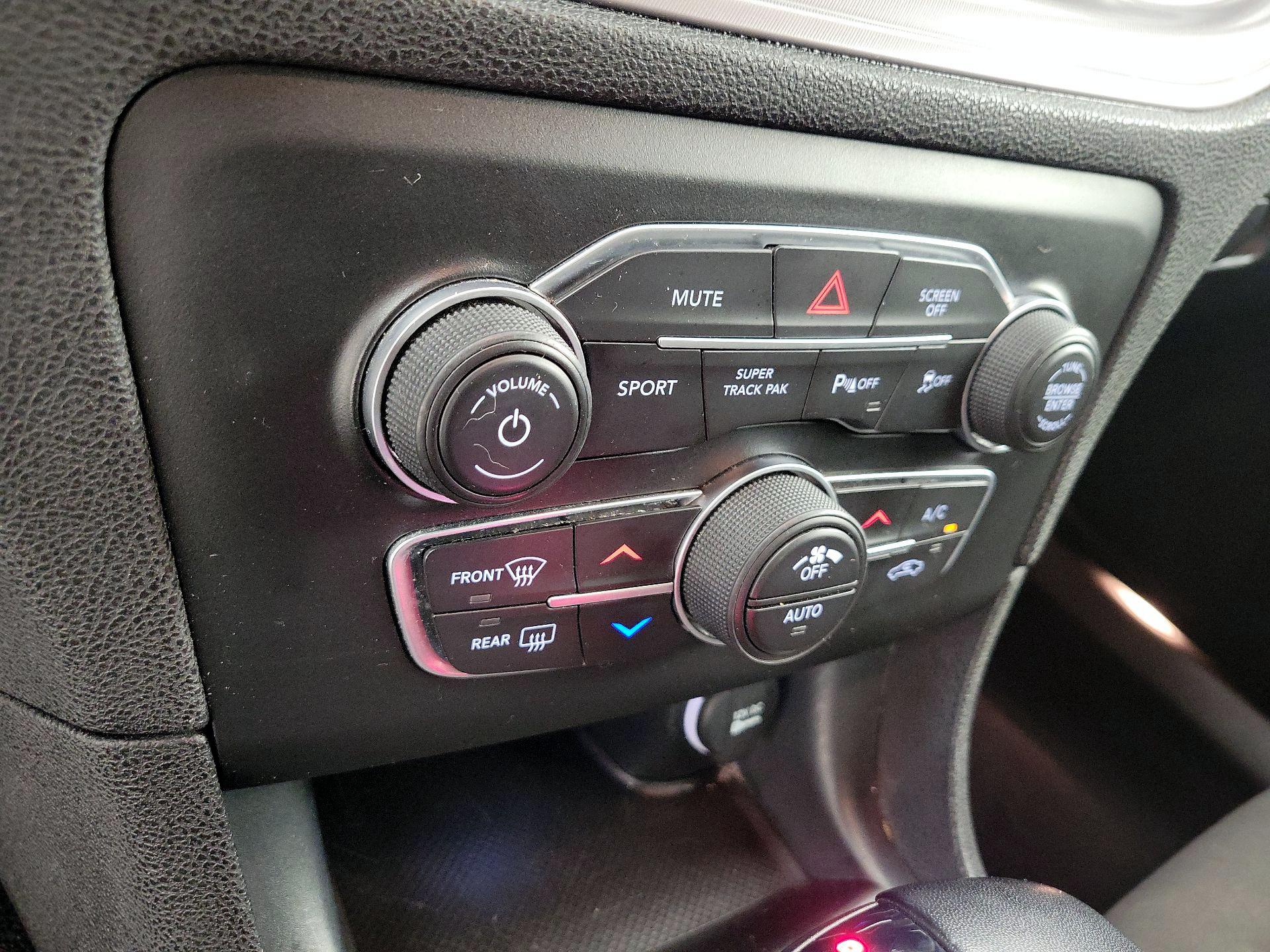 Thumbnail: 2023 Dodge Charger - 16