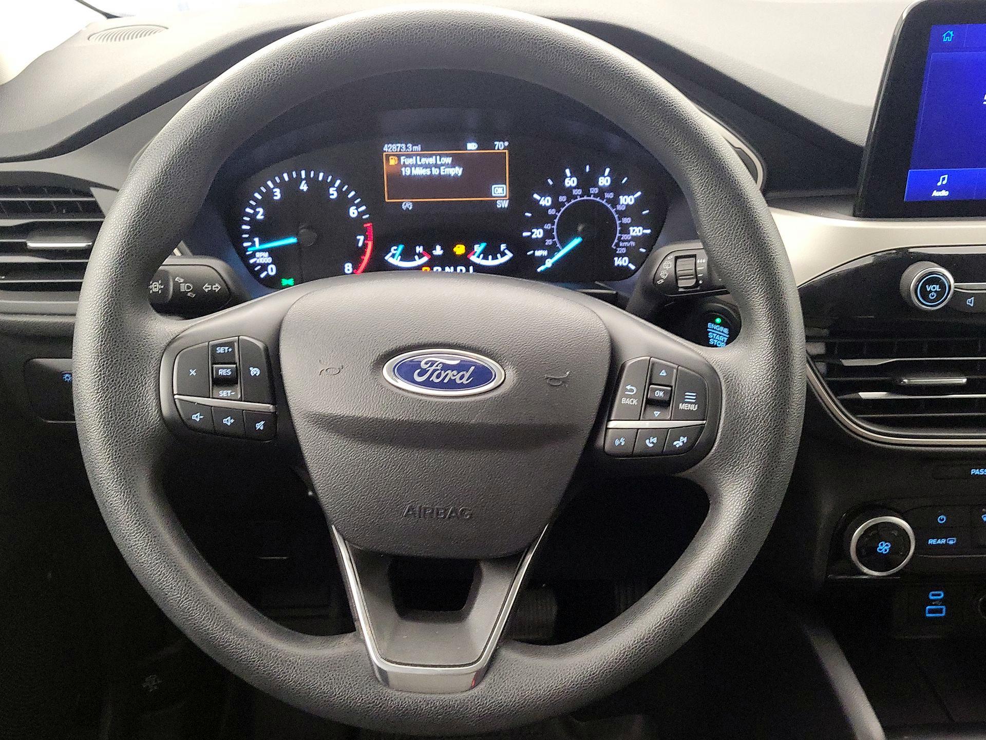 Thumbnail: 2021 Ford Escape - 10