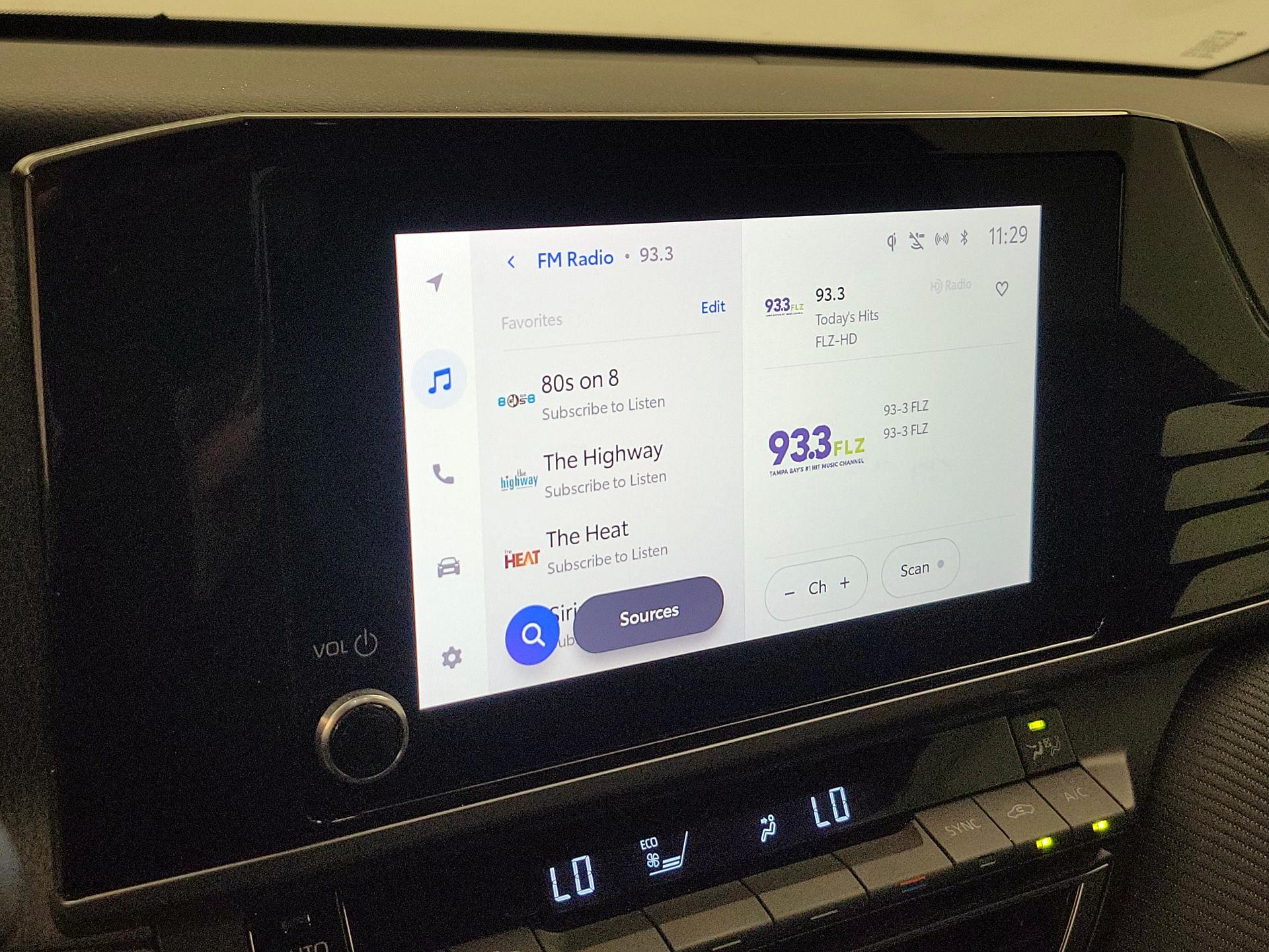 Thumbnail: 2025 Toyota Camry - 15