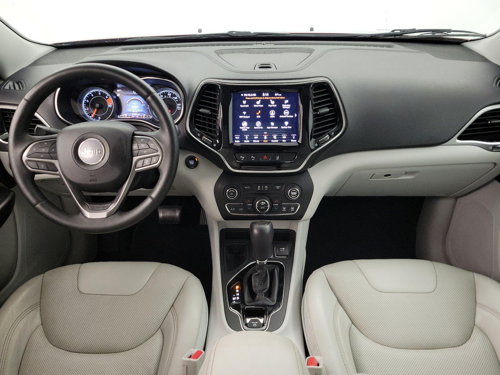 Thumbnail: 2019 Jeep Cherokee - 9