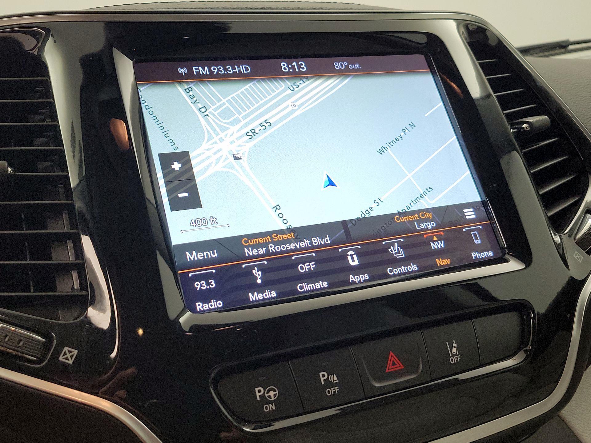 Thumbnail: 2019 Jeep Cherokee - 14