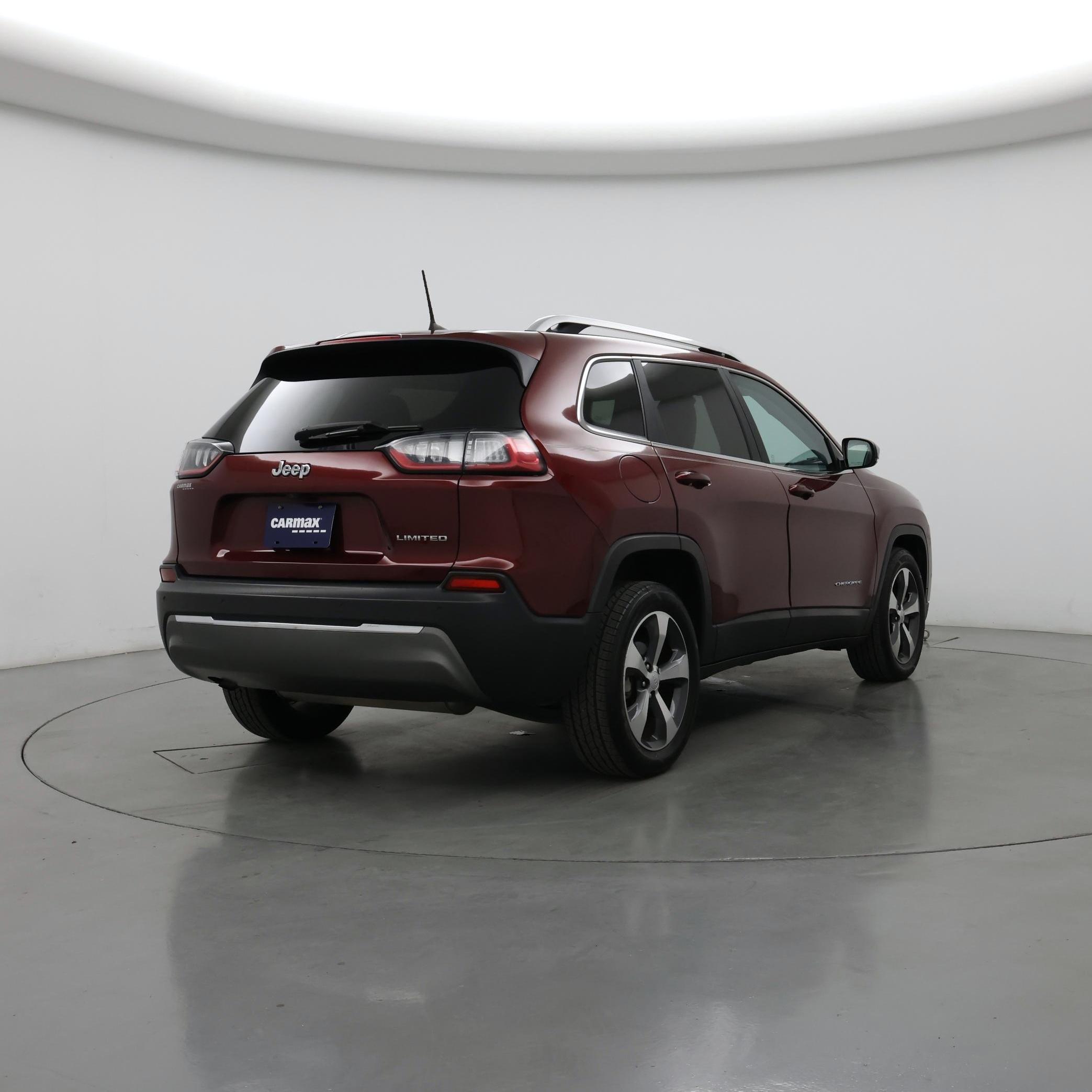 Thumbnail: 2019 Jeep Cherokee - 8