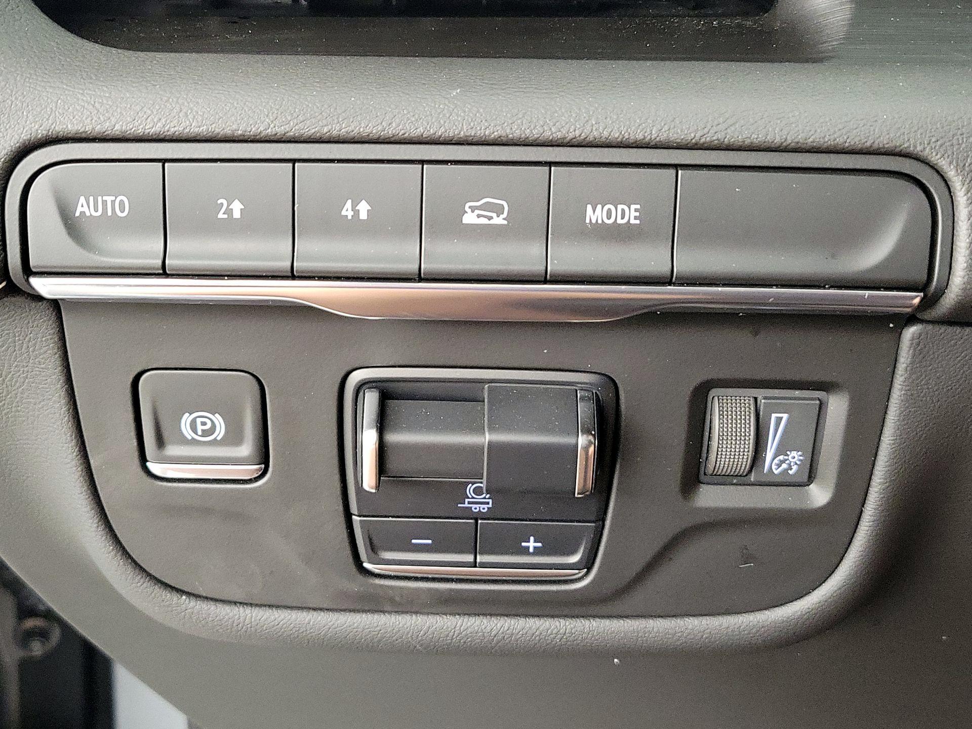 Thumbnail: 2024 Cadillac Escalade - 13