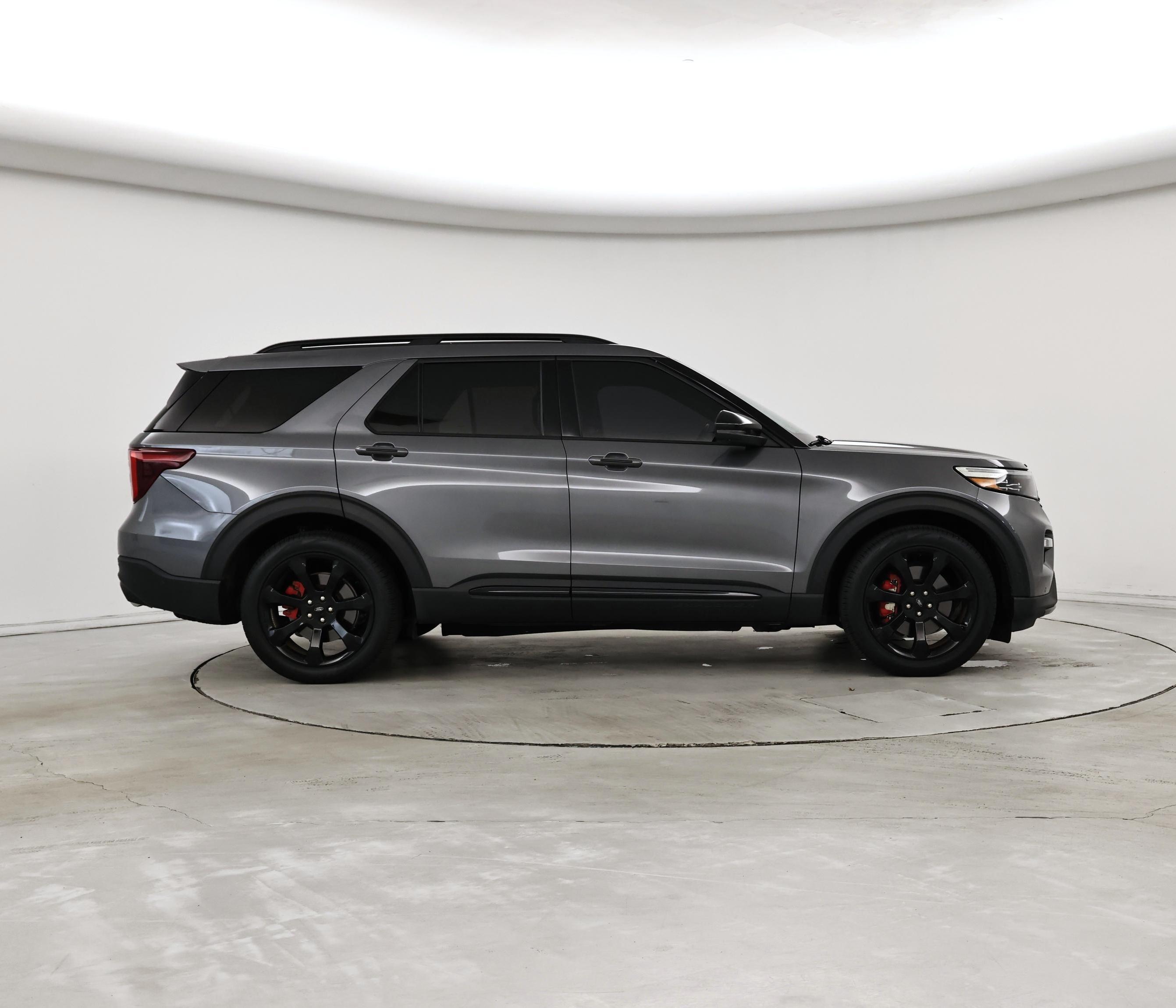 Thumbnail: 2022 Ford Explorer - 7